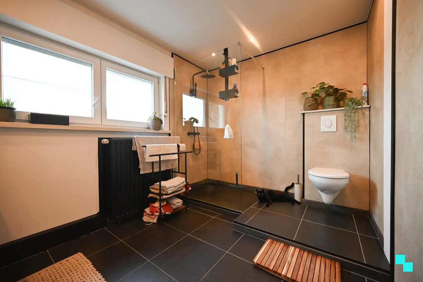 Instapklare ééngezinswoning met vier slaapkamers te Sint-Eloois-Winkel foto 21