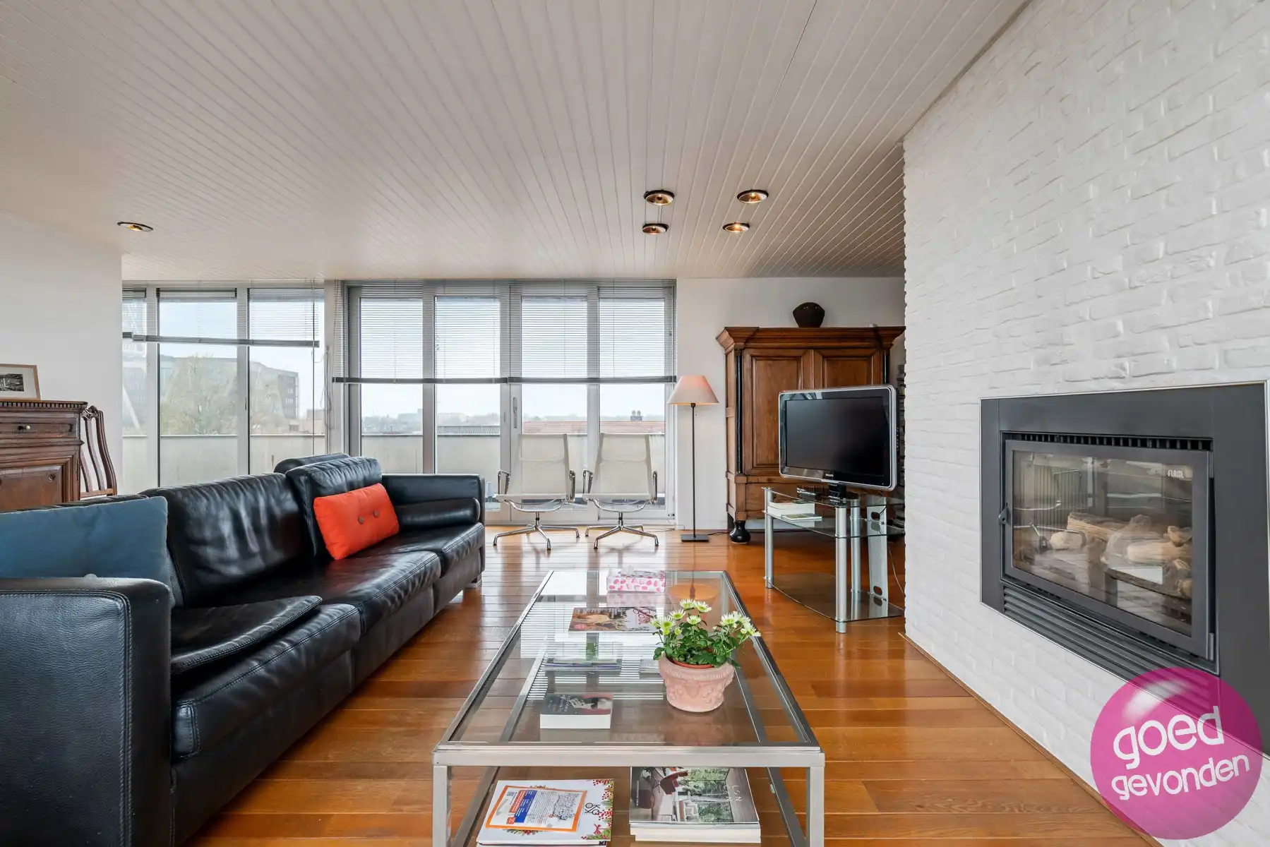 PENTOUSE 145 m² - 2 SLK - TERRAS 100 m² - LIFT - PARKING MGL foto 8