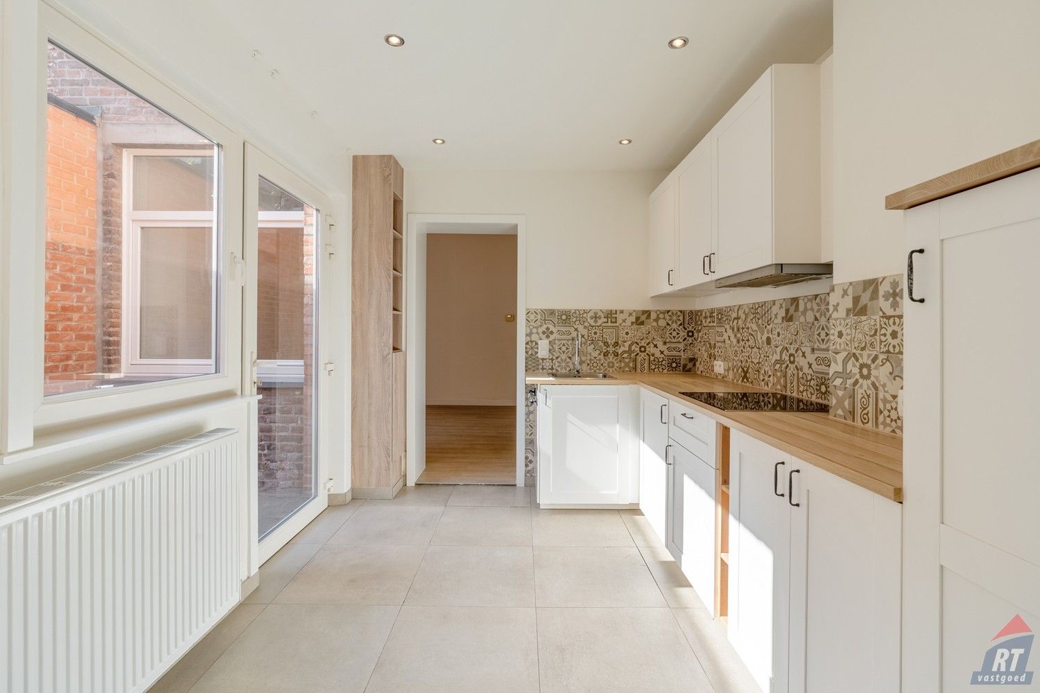 Instapklare woning met stadstuin in hartje Sint-Truiden foto 6
