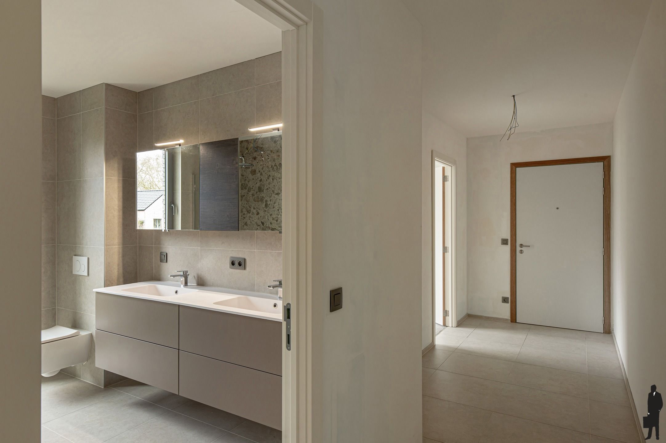 Exclusief en in het groen gelegen nieuwbouw penthouse onder registratierechten foto 7
