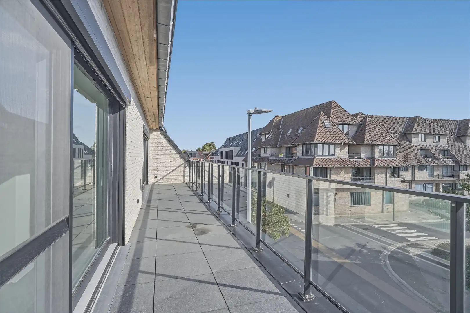 KIJKDAG 25 oktober van 10u tot 12u & 14u tot 16u - Ruim instapklaar nieuwbouwappartement (167 m²) met 3 slaapkamers en groot terras in centrum Eernegem foto 13