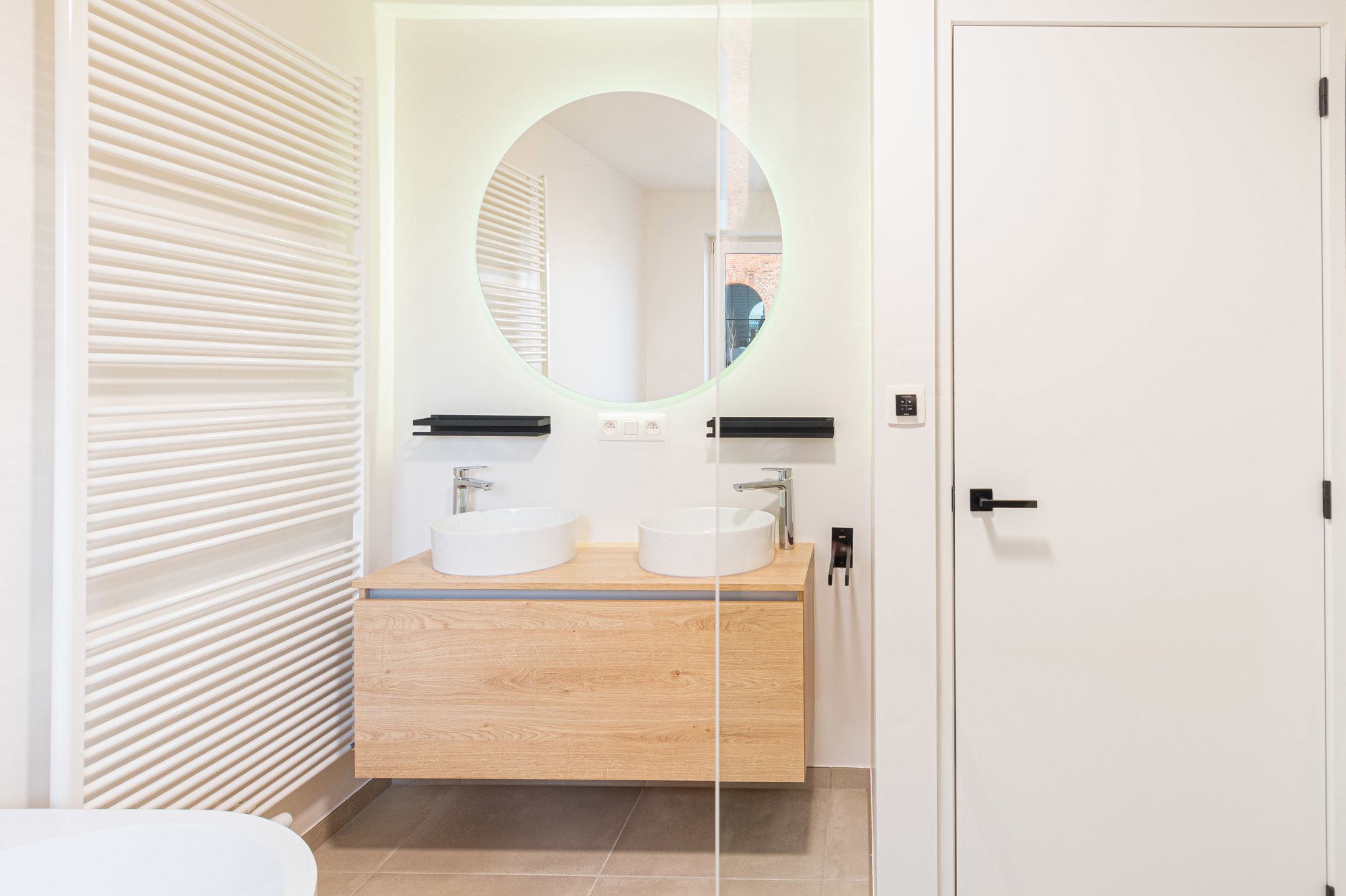 Moderne nieuwbouw woning met 4 slaapkamers! foto 15