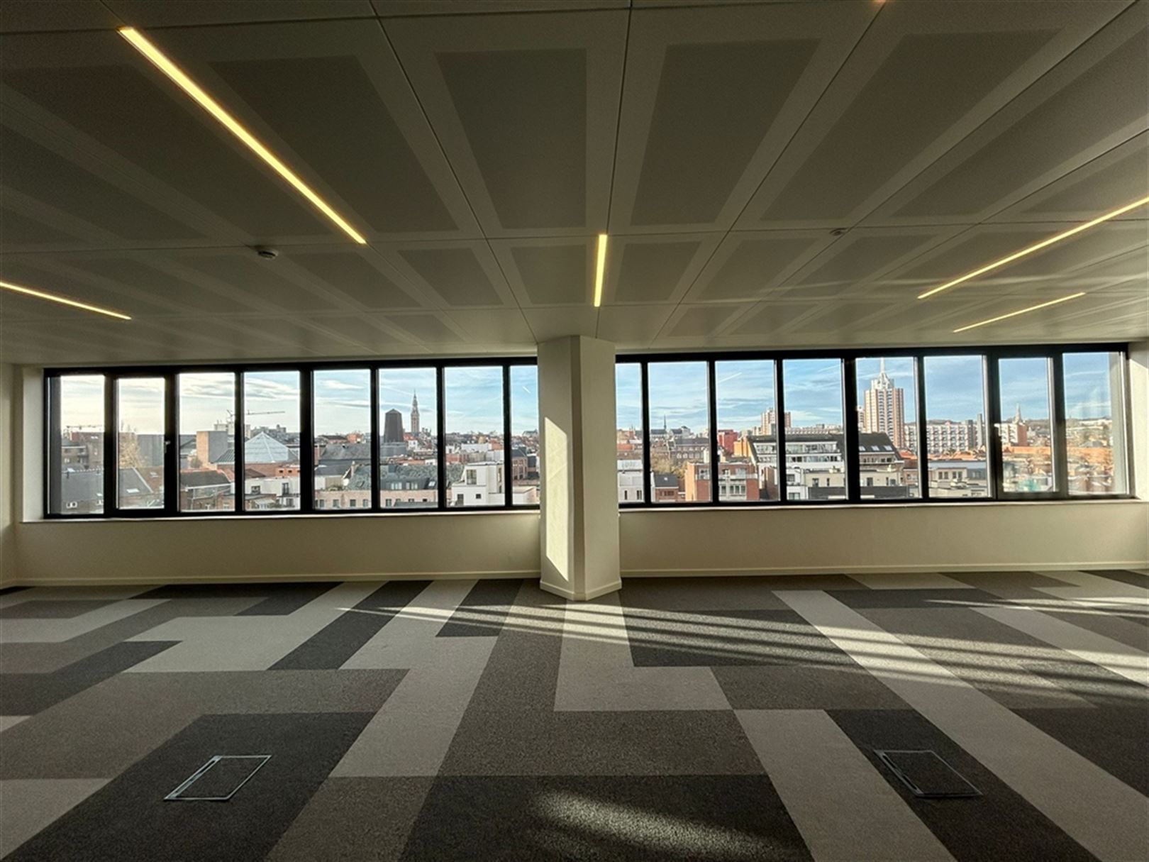 Volledig rerenoveerde kantoren te huur vanaf 150 m² foto 27