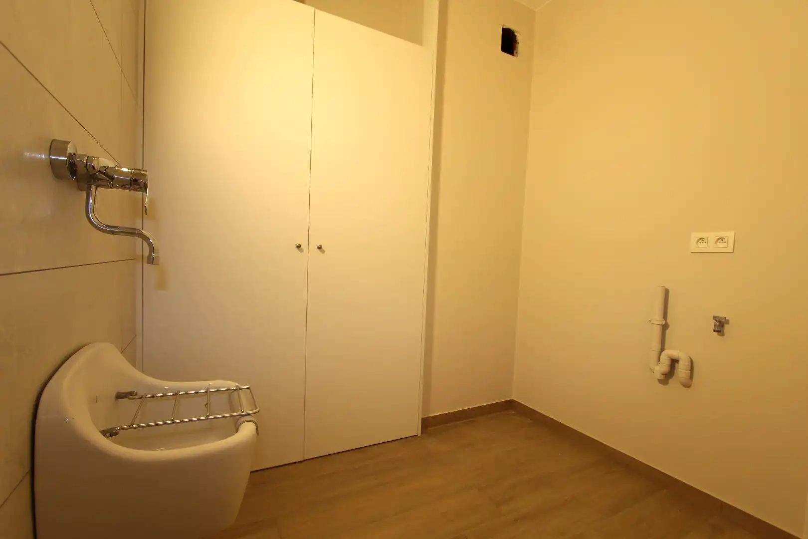 RIANT APPARTEMENT MET 3 SLAAPKAMERS EN GROOT TERRAS foto 16