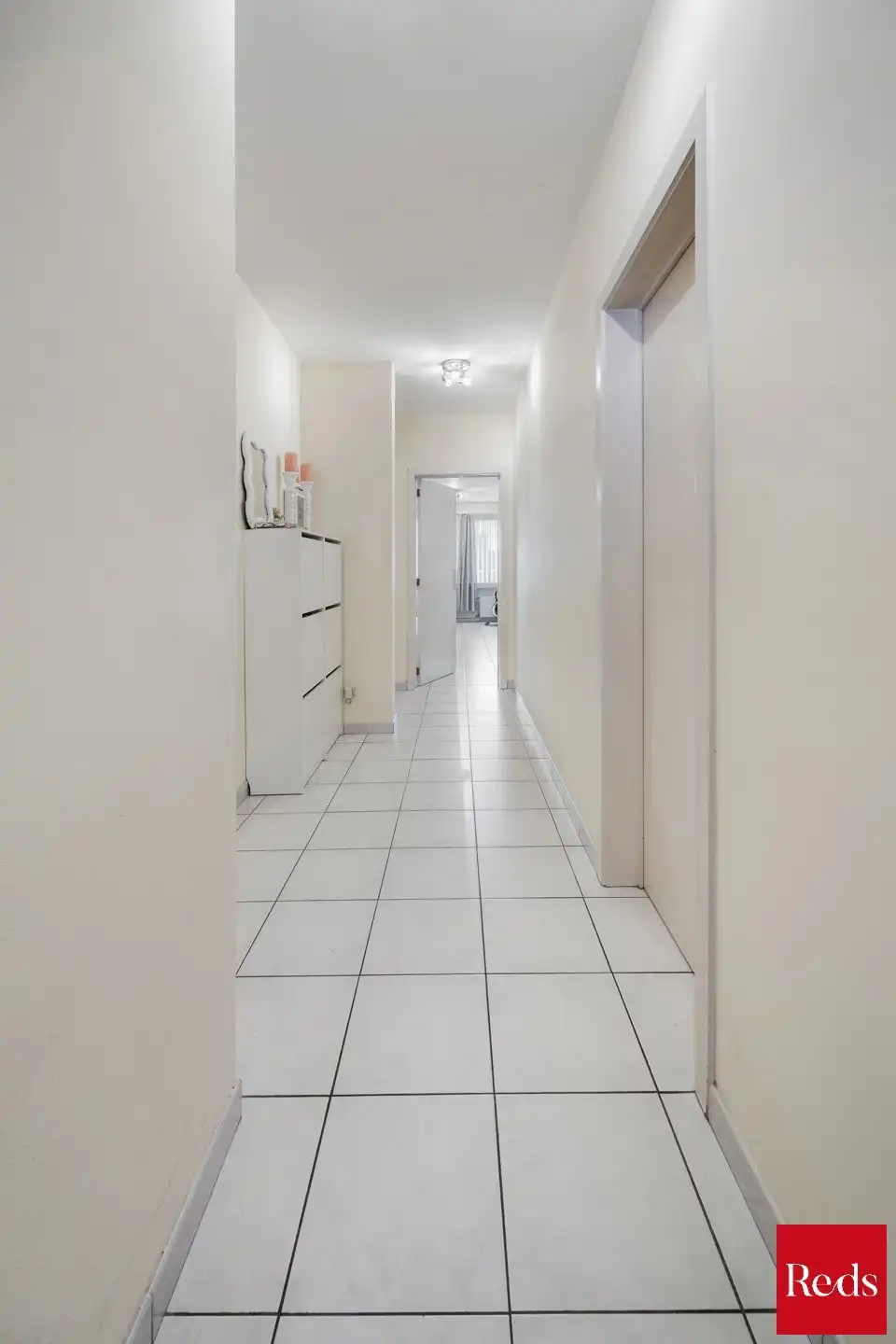 Opbrengsteigendom met 3 verhuurde appartementen nabij stad  foto 12