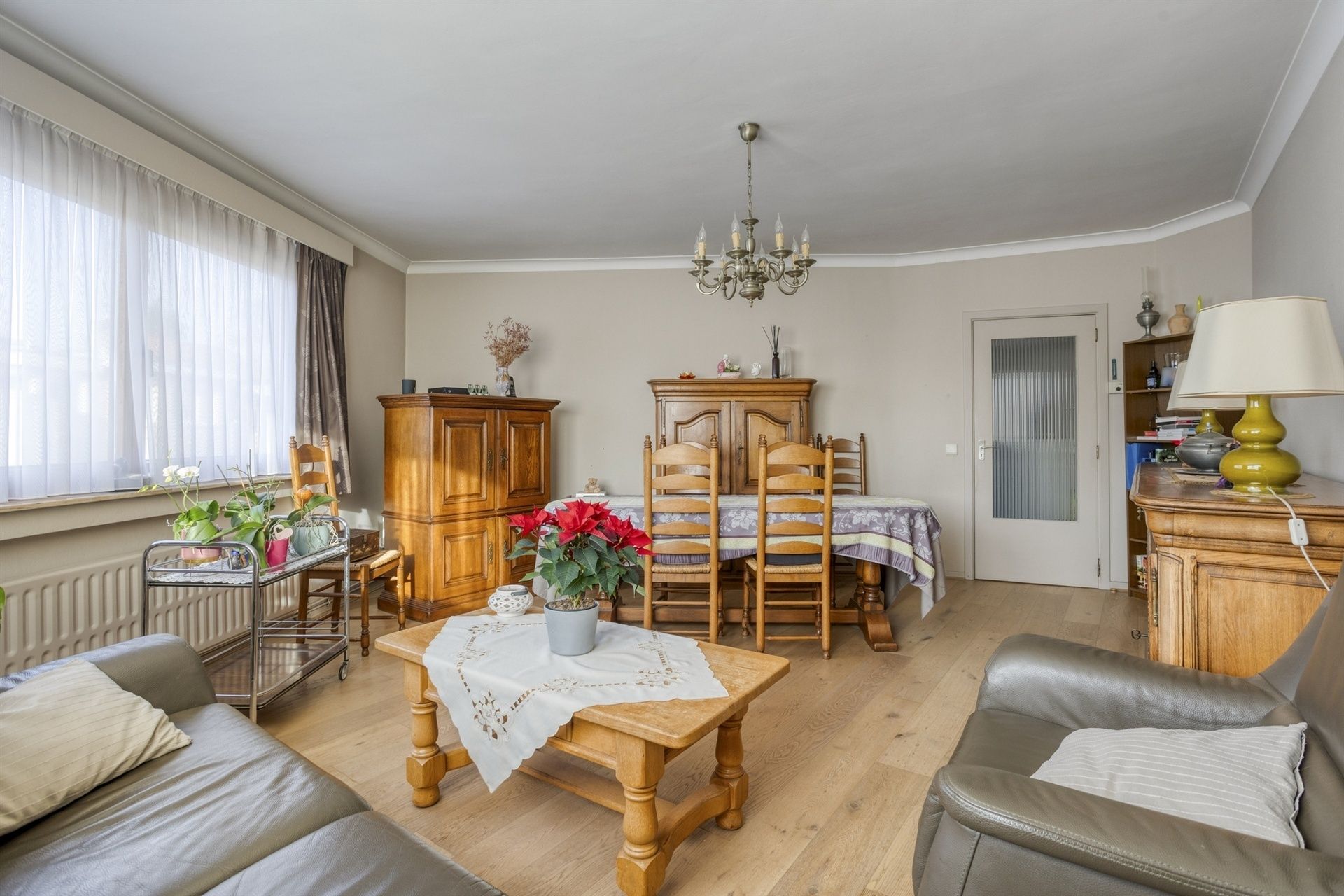 Appartement met 2 slaapkamers en garage foto 4