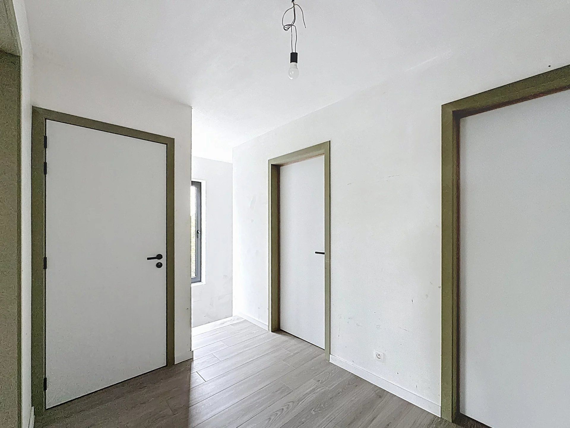 Moderne BEN-woning met 3 slaapkamers en een inpandige garage op een mooi perceel. foto 12