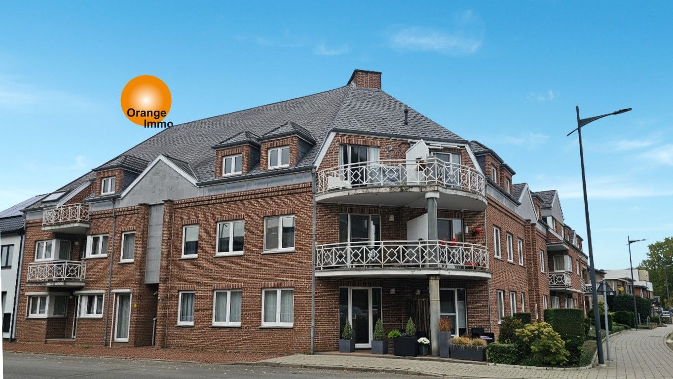 Appartement te koop foto {{pictureIndex}}