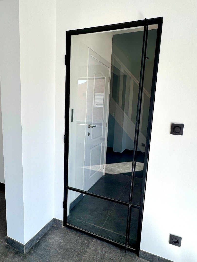 GERENOVEERDE WONING MET 3 SLPKS, TUIN EN GARAGE foto 20