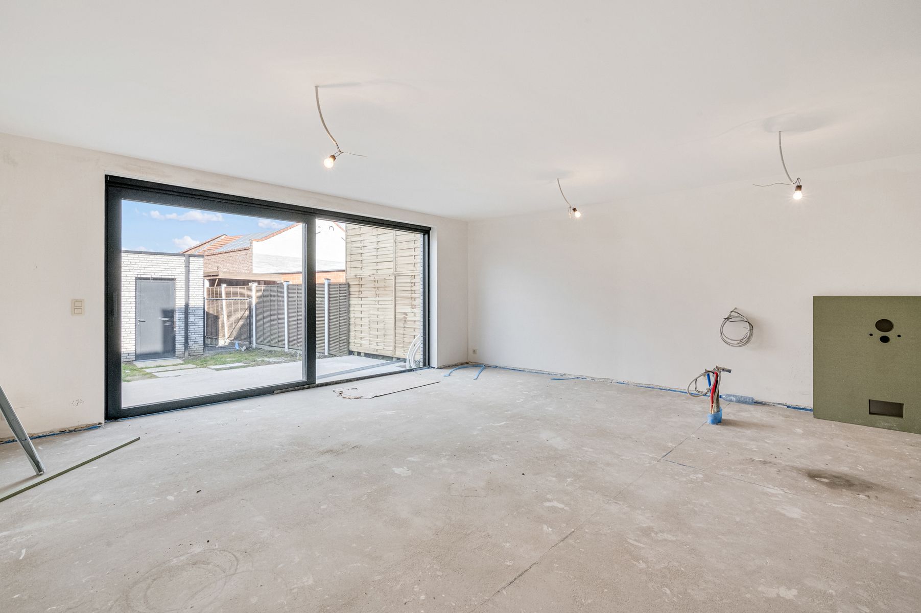 Gelijkvloers NB-appartement met terras en tuintje! foto 4
