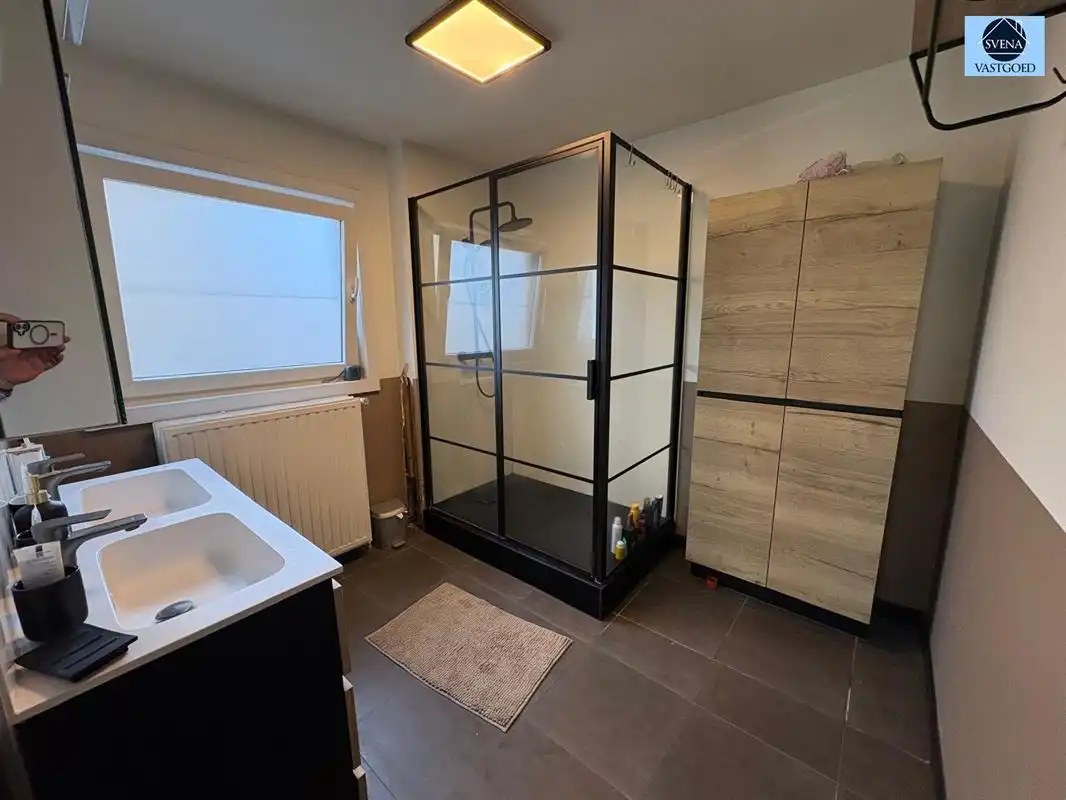 HOB MET 3 KAMERS, TUIN EN GARAGE foto 11