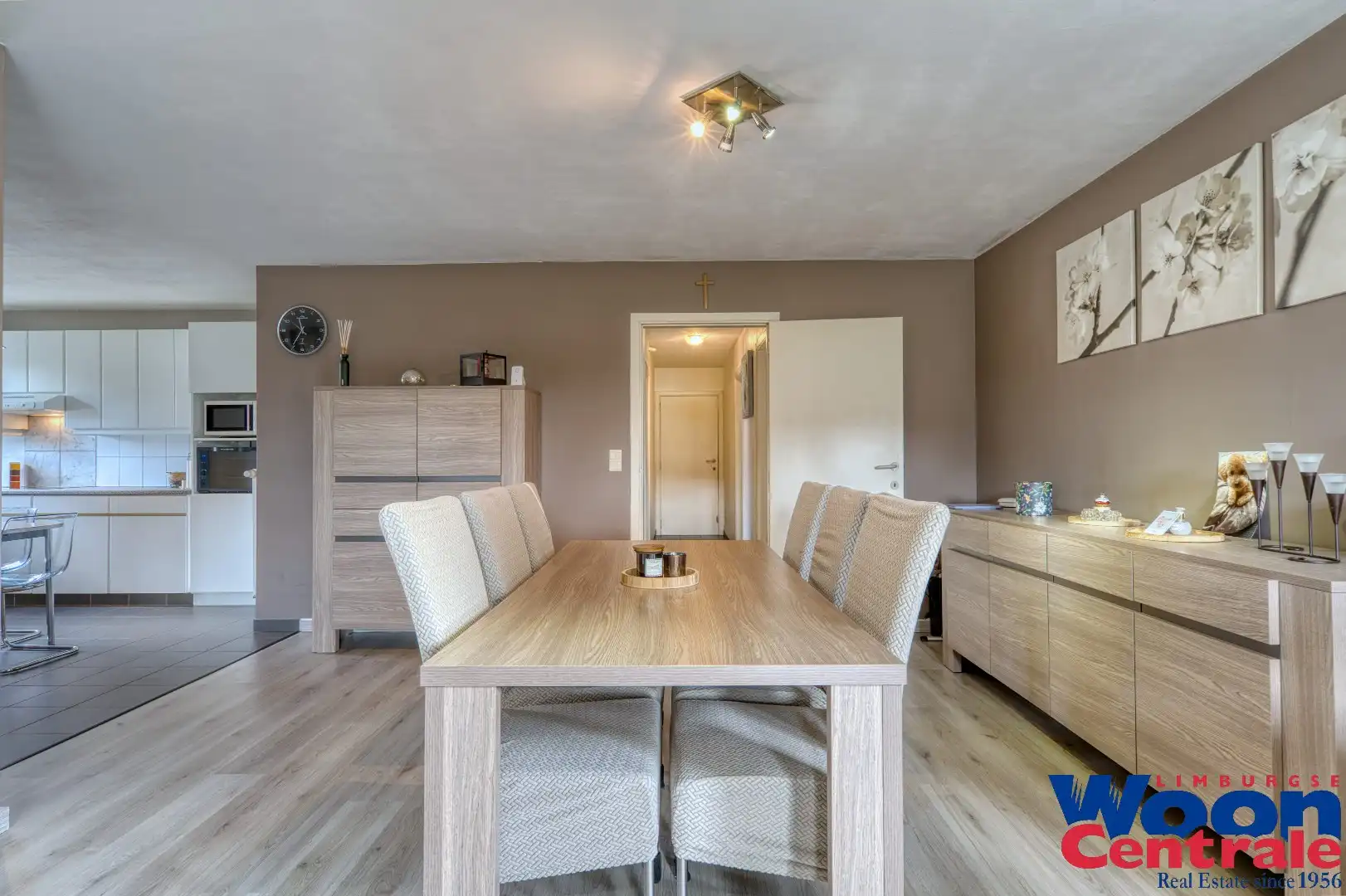 Instapklaar opbrengsteigendom of kangoeroewoning met twee ruime appartementen op perceel van 6a79ca foto 5