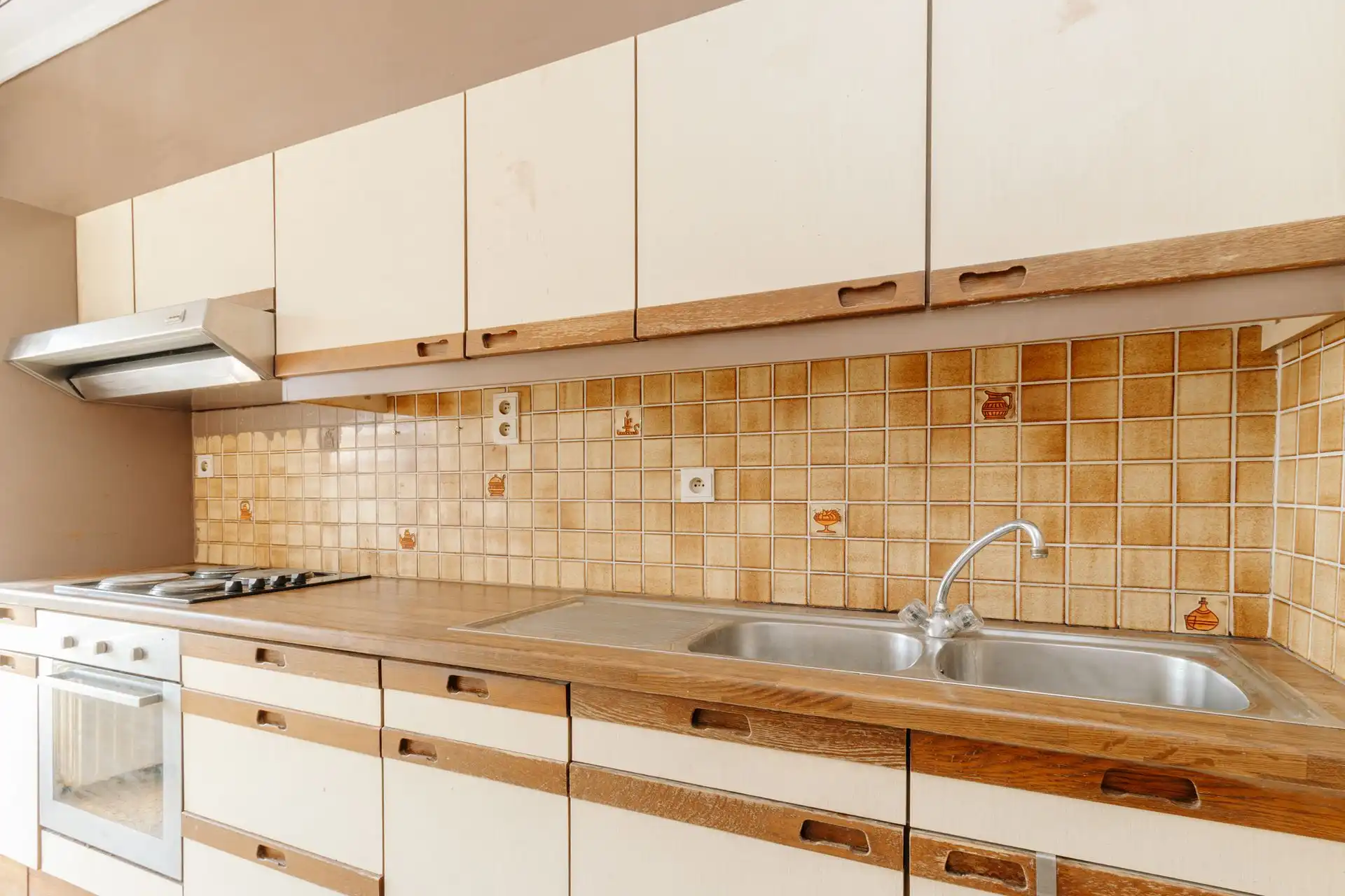 Appartement met mogelijkheden met tuin en parking in Schoten foto 5