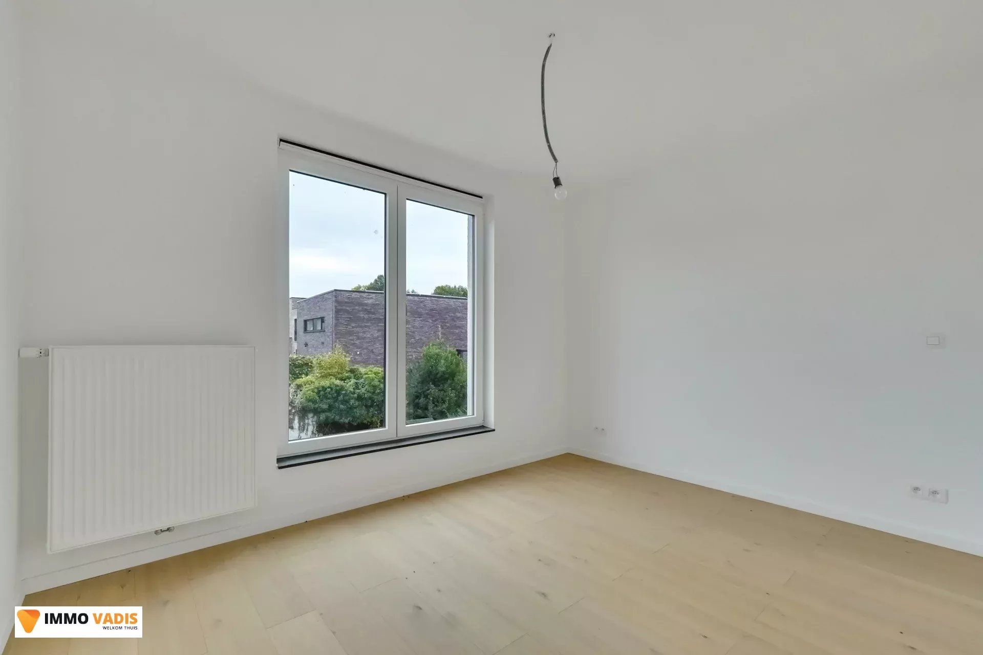 Moderne, energiezuinige woning in groene omgeving foto 13
