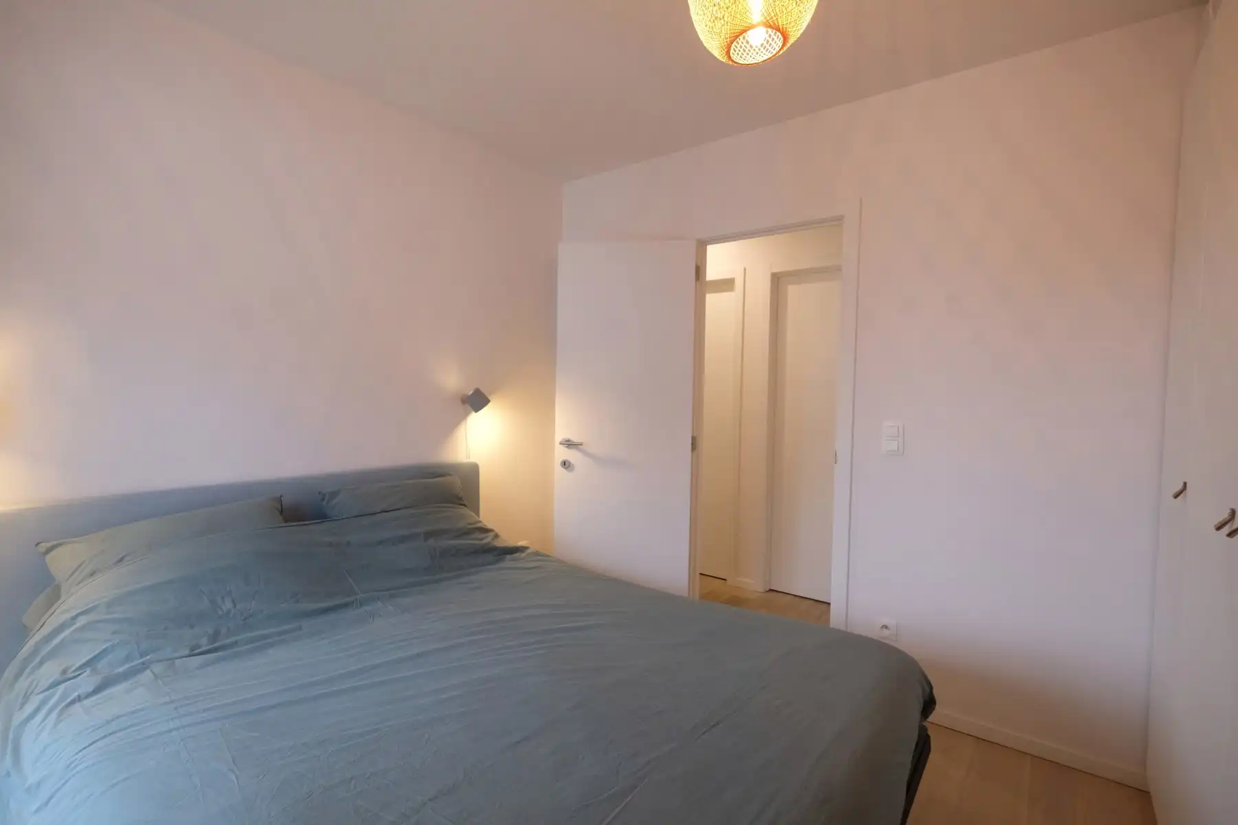 Lichtrijk appartement met zicht op de Schelde foto 12