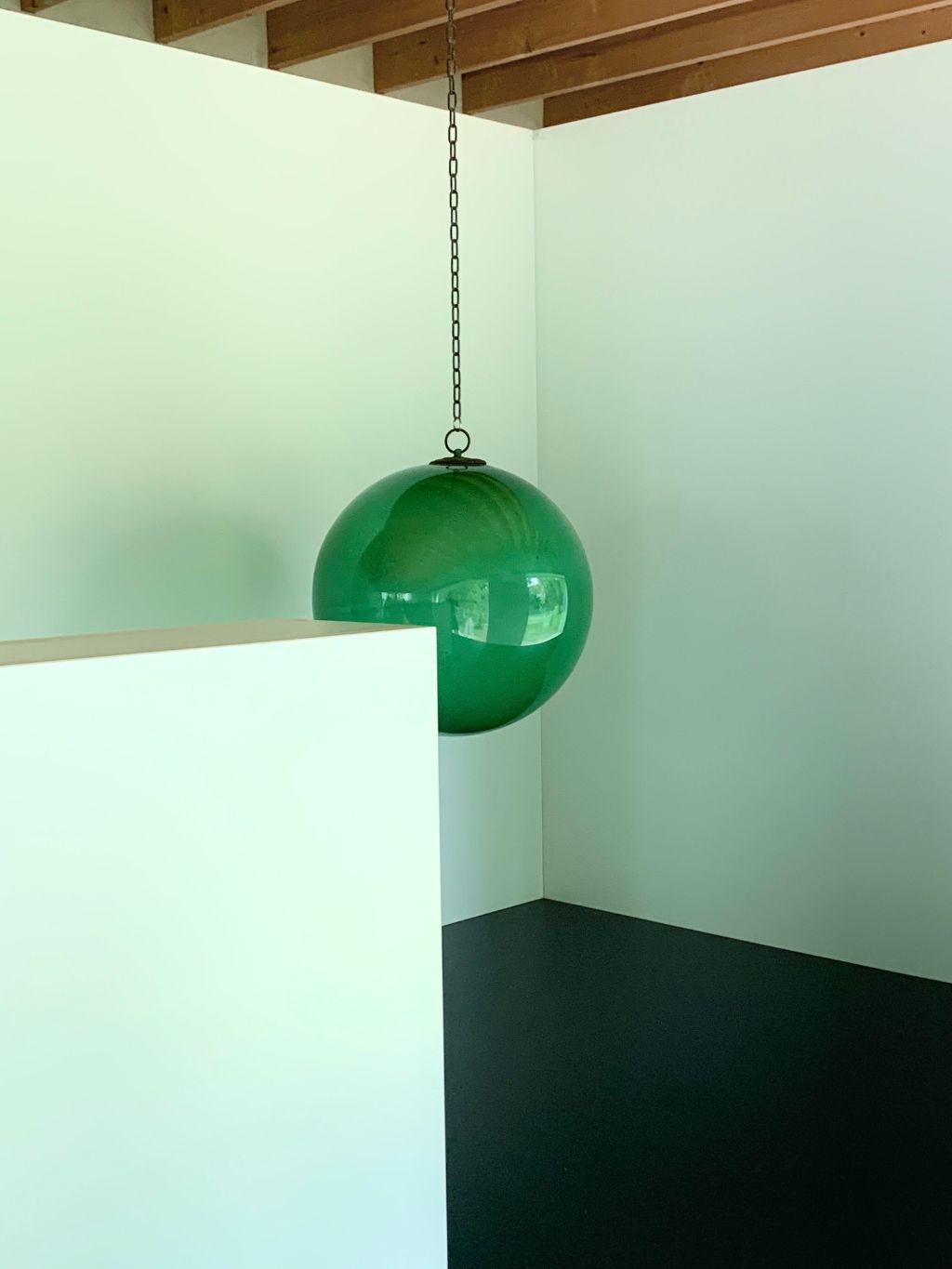 Architecturale laagbouwvilla met binnenzwembad en unieke beleving met het omliggende landschap. foto 16