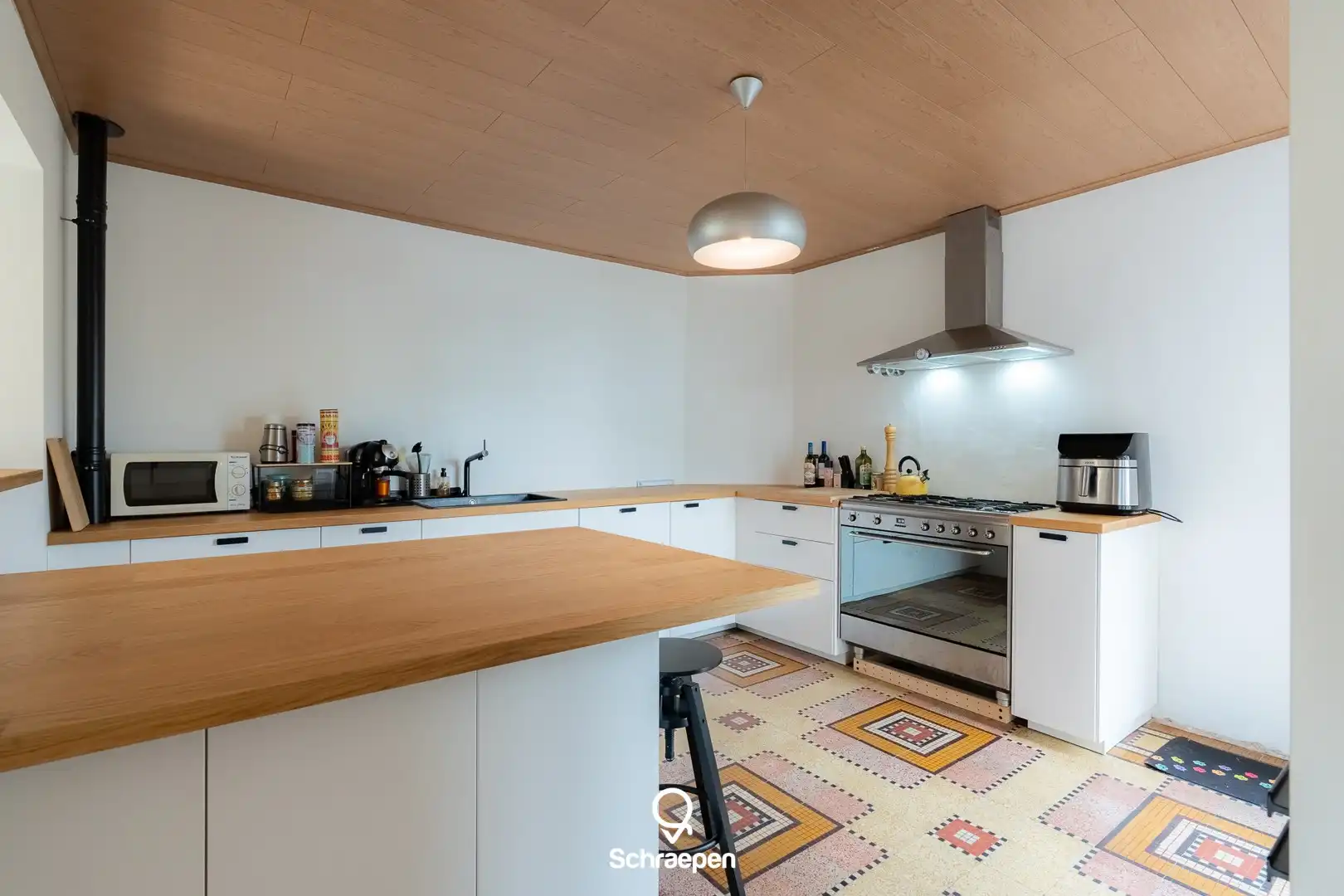 Ruime gezinswoning (248 m²) op een perceel van 5a 27ca te Borgloon! foto 9