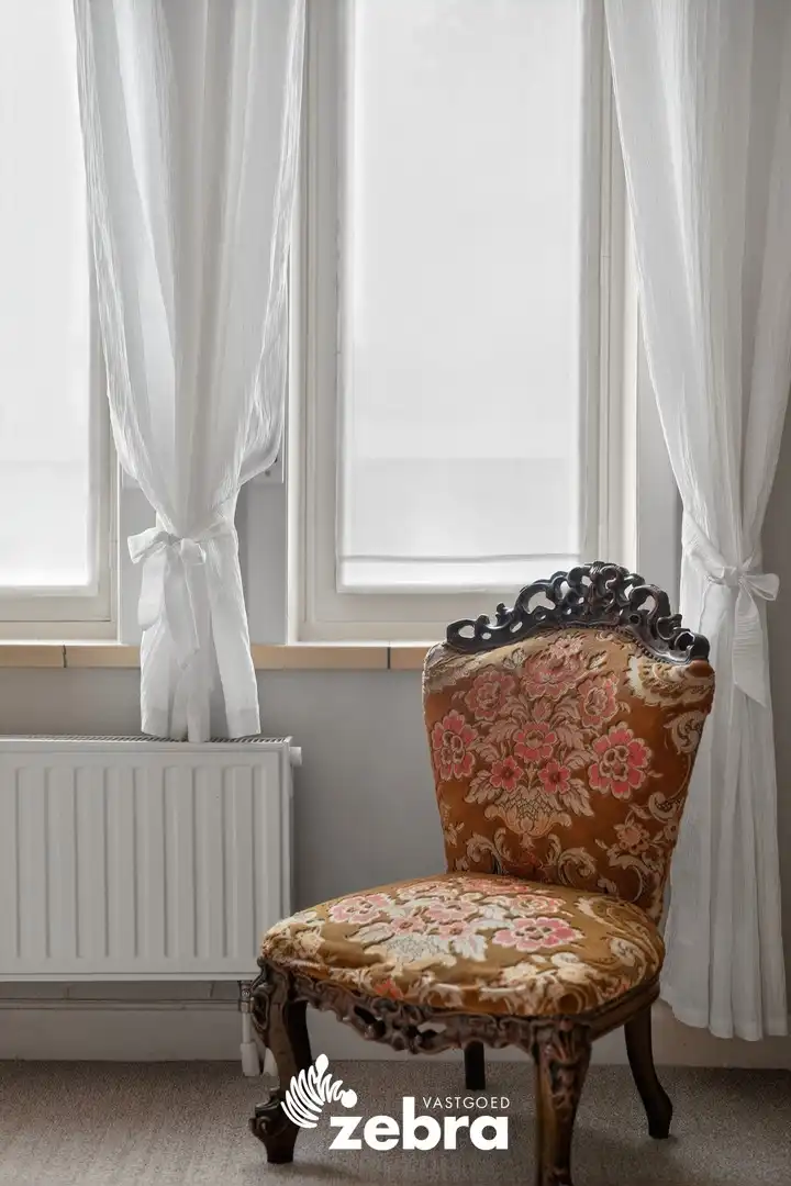 Unieke burgemeesterswoning met authentieke charme, 6 slaapkamers en grote tuin nabij IJzer te Roesbrugge! foto 49