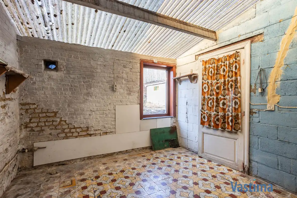 Te renoveren woning met 3 slaapkamers en tuin foto 15