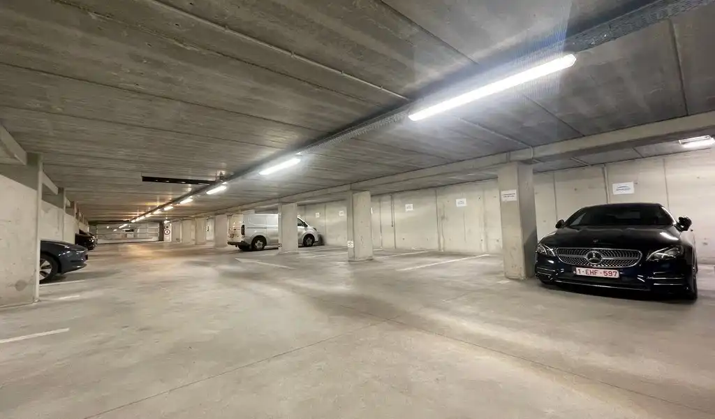 Duurzame kantoren te huur aan het station Antwerpen-Centraal foto 23