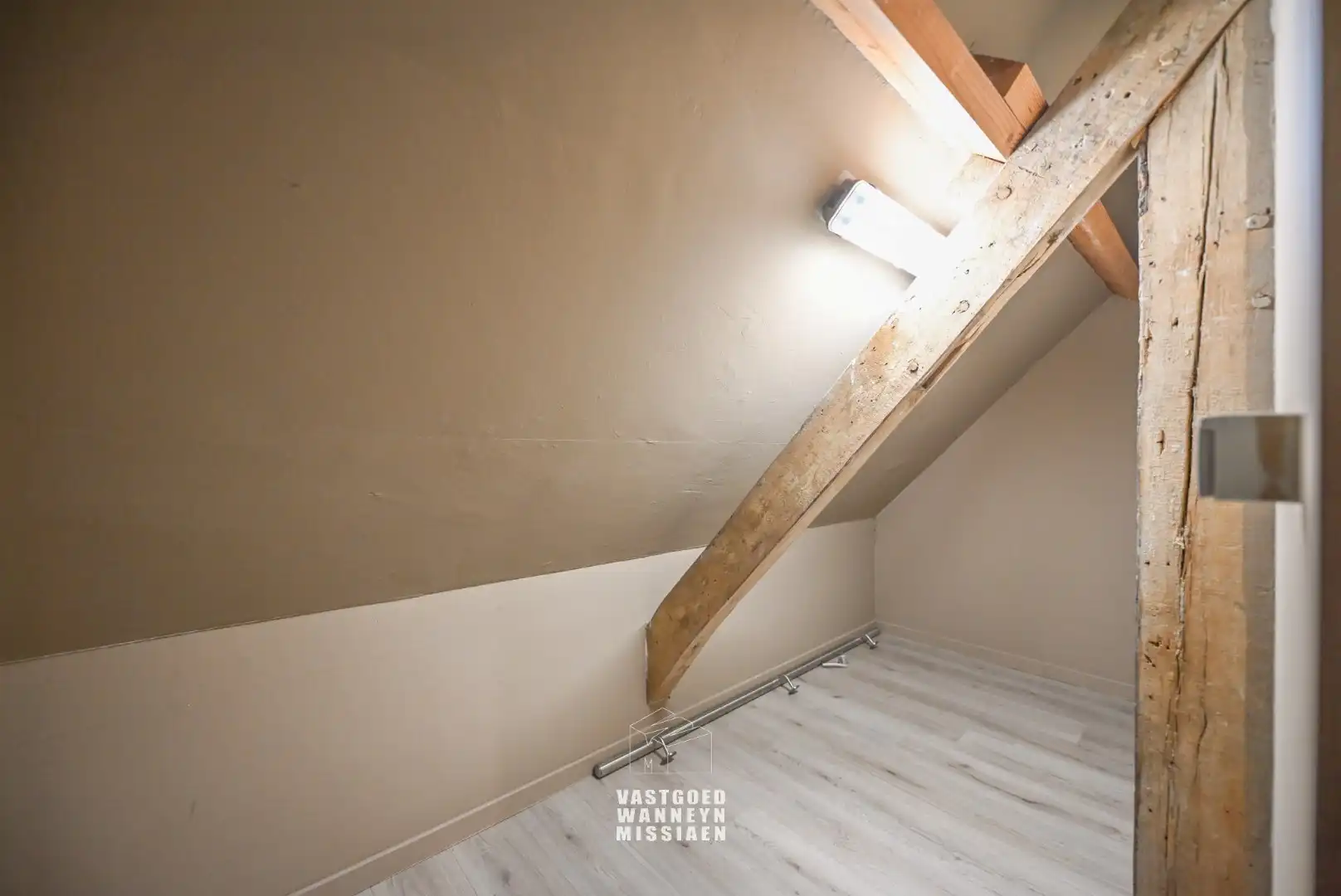 Instapklare woning met 3 slaapkamers in centrum Wingene  foto 24