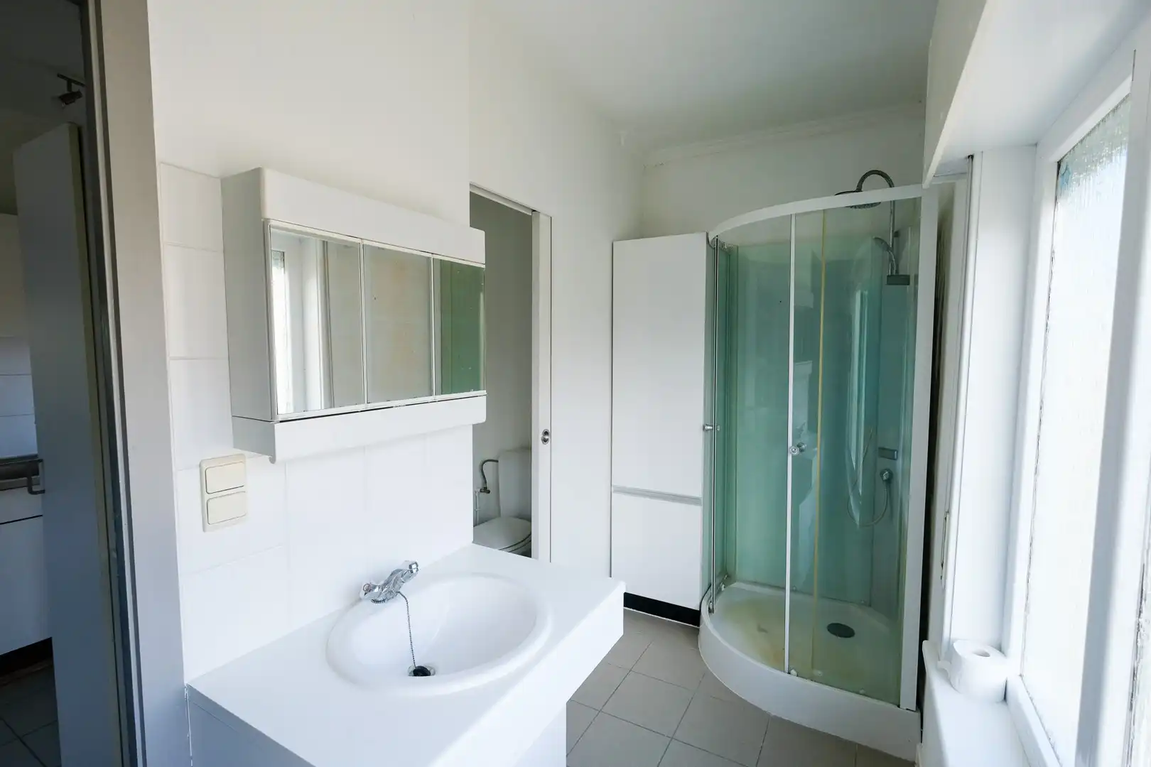 1-slaapkamerappartement met garage op een rustige locatie in Eeklo! foto 7
