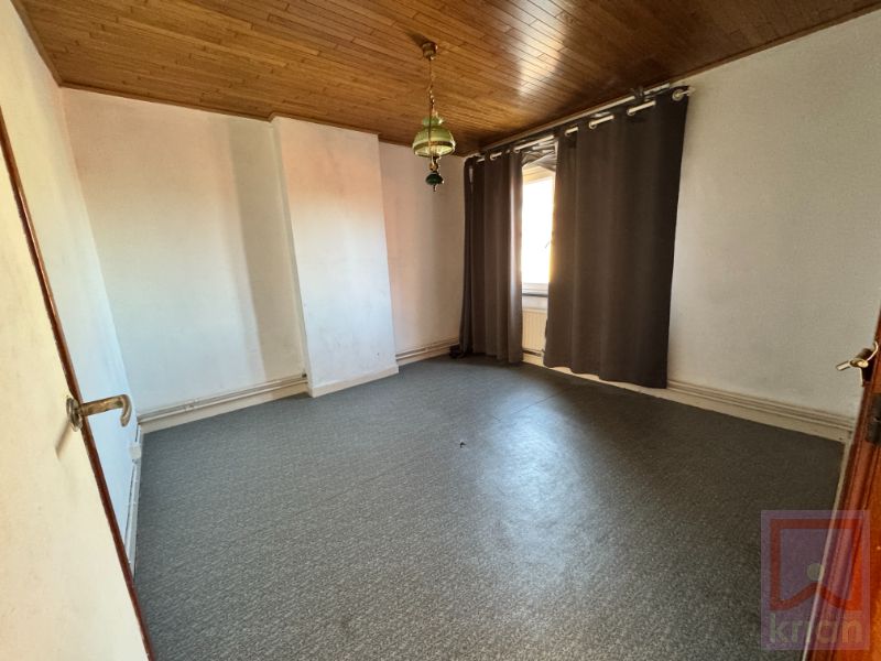 Ruime energiezuinige woning met 3 slpks, zolder, veranda, kelder en magazijn foto 19