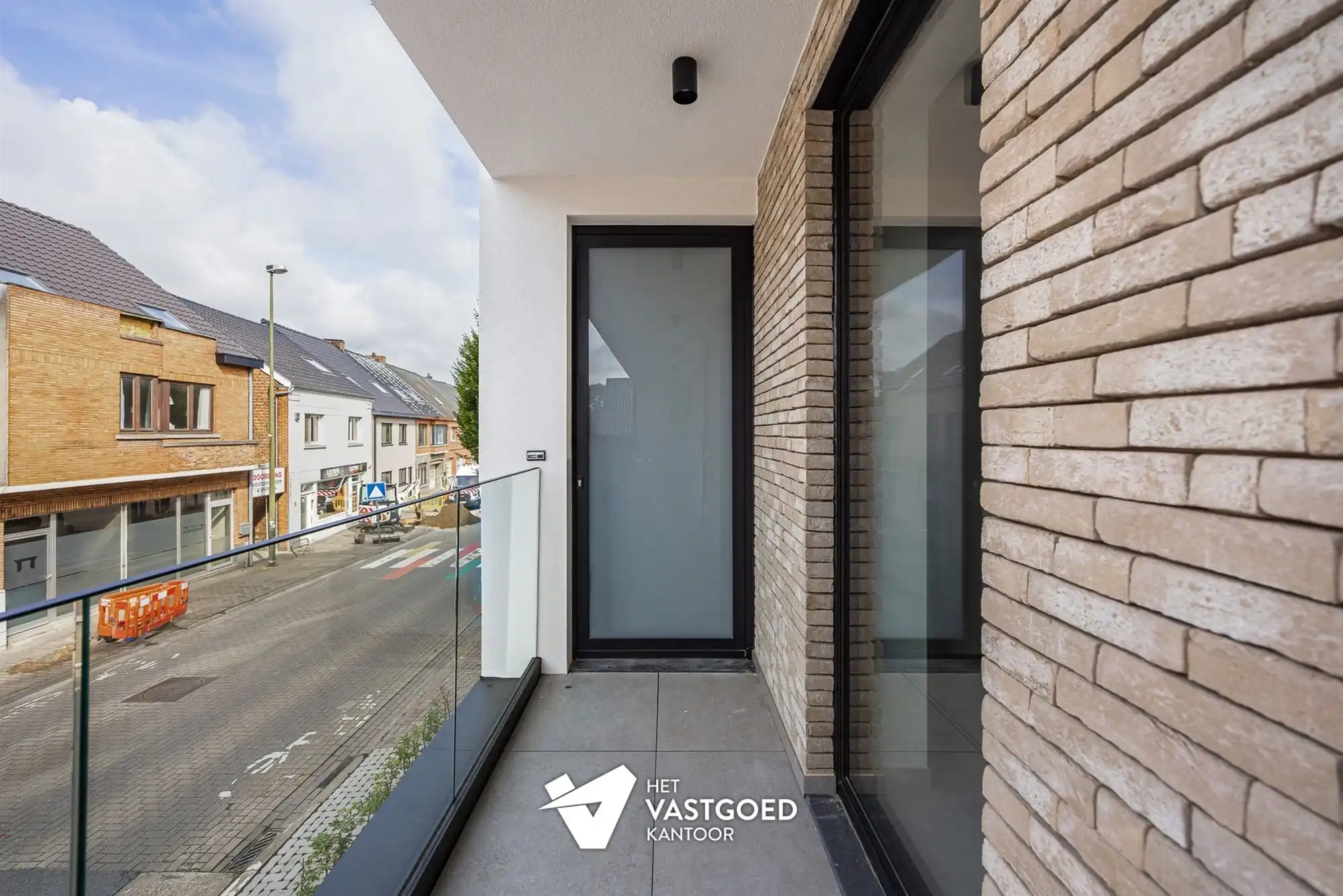 COMFORTABEL APPARTEMENT MET RUIM TERRAS OP DE EERSTE VERDIEPING foto 25