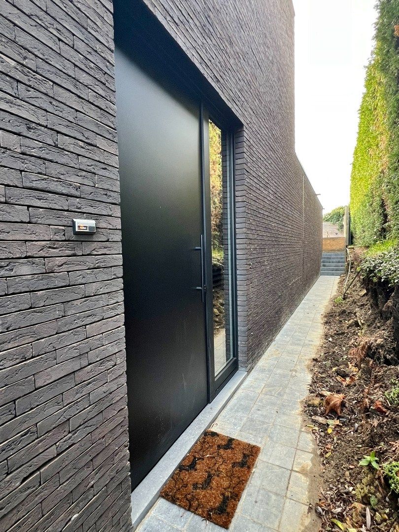 Recente instapklare gezinswoning met zonnige tuin op rustige centrale ligging. ( EPC: A ) foto 3