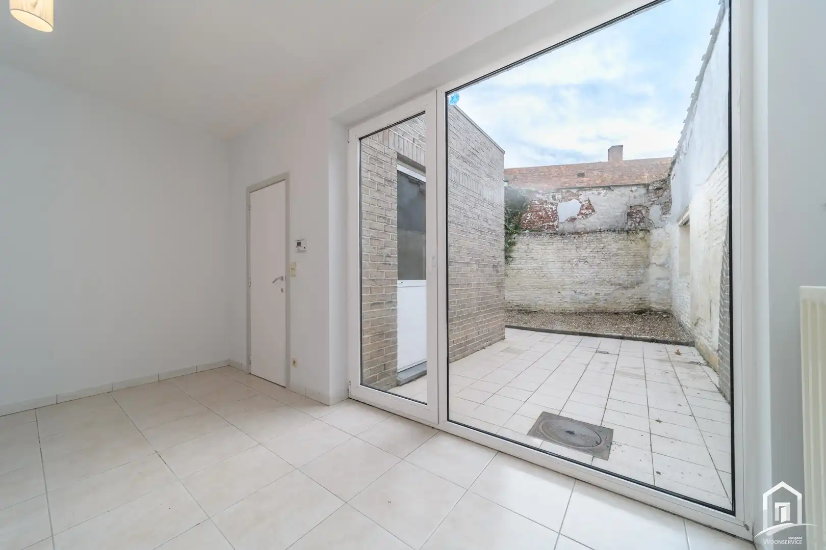 Rustig gelegen, gerenoveerde gezinswoning gelegen aan de stadsrand van Aalst foto 9