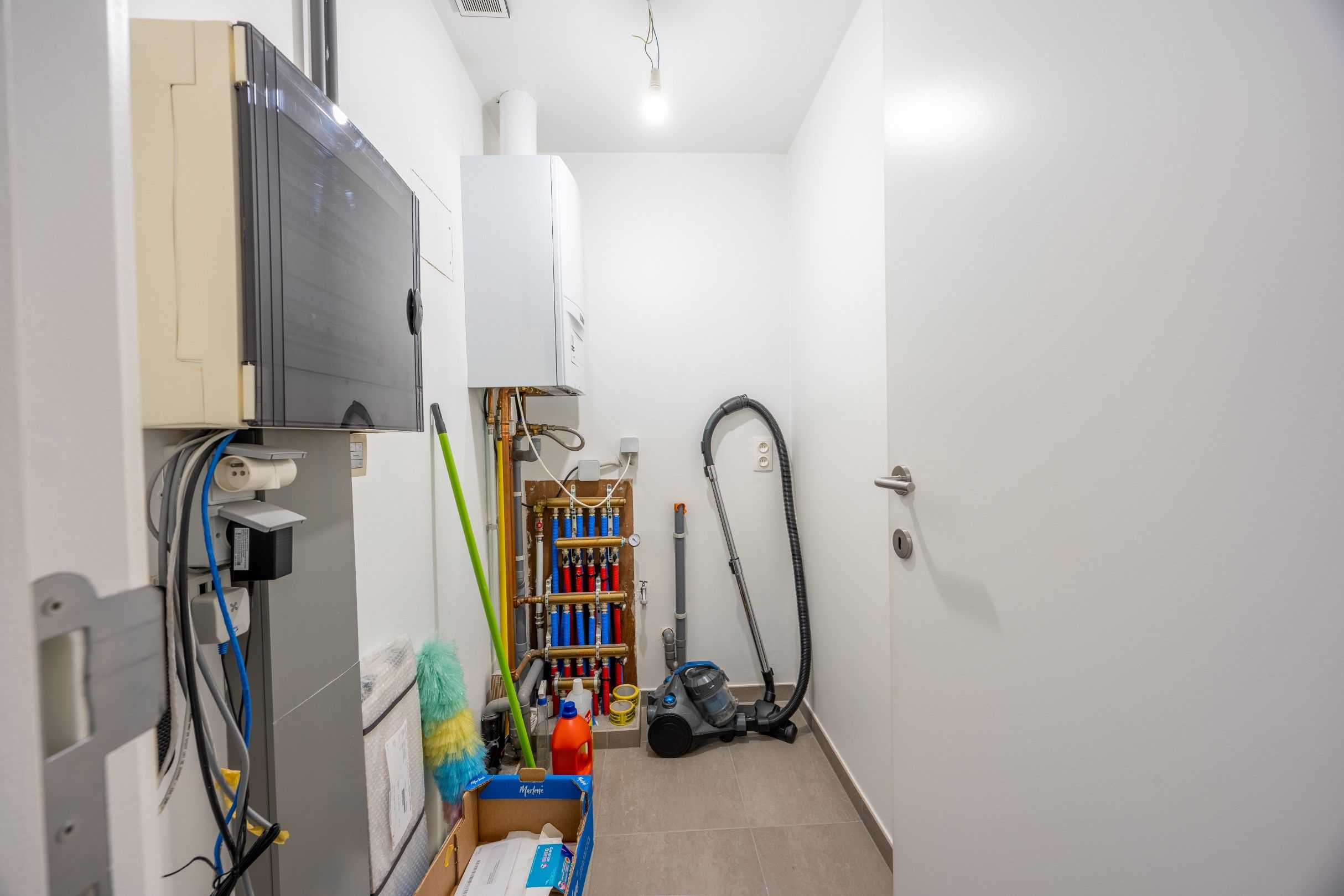 Gelijkvloers appartement met 2 slaapkamers en terras! foto 10