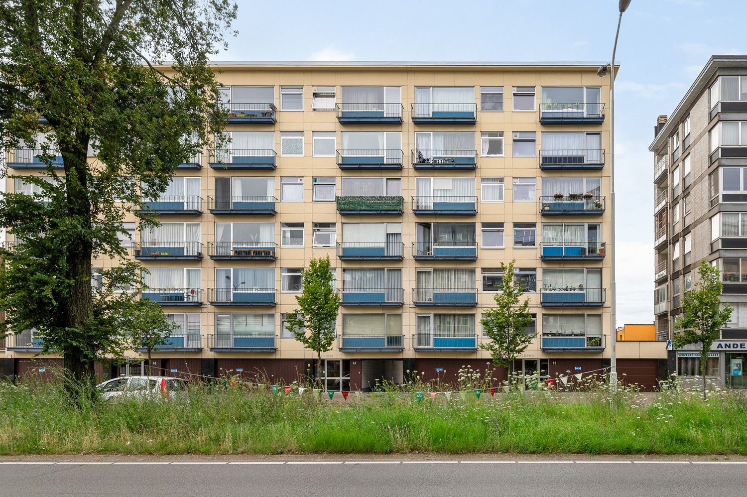 Verzorgd appartement met drie slaapkamers te Borgerhout. foto 18