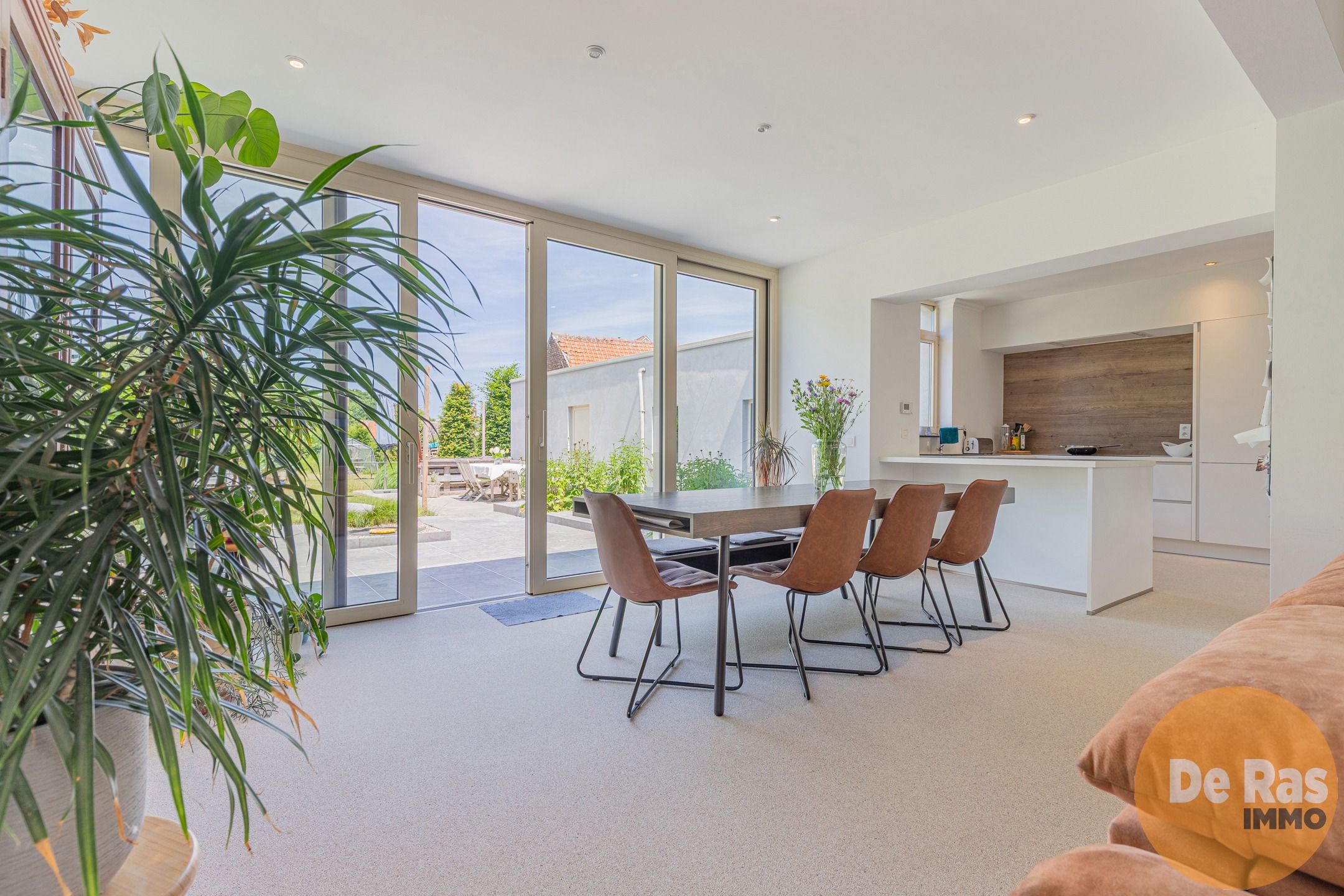 MOORSEL - Charmante woning met bijgebouw op een perceel van 15 are foto 7