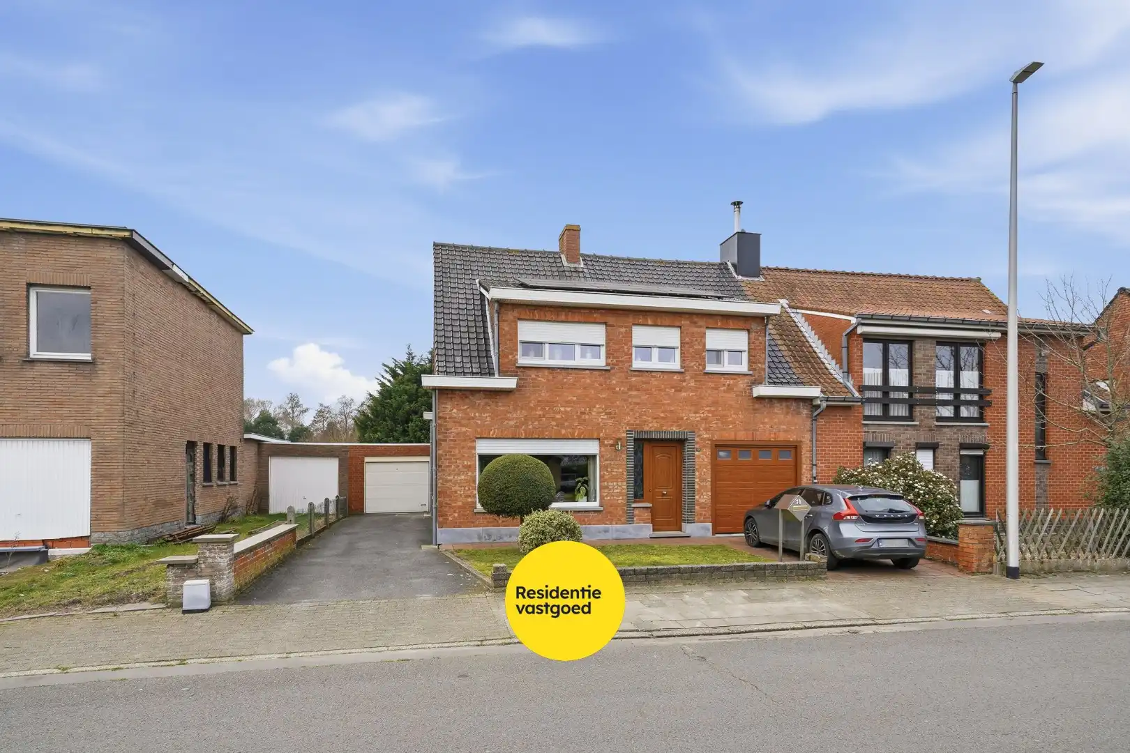 Halfopen woning met 4 slaapkamers, garage en ruime oprit op 429 m² in Oudenburg foto 24