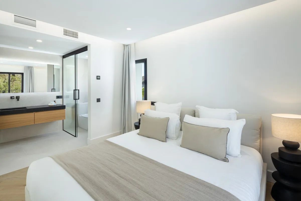 Waar design en uitzicht samensmelten – ultieme villa in het hart van de Costa del Sol foto 11