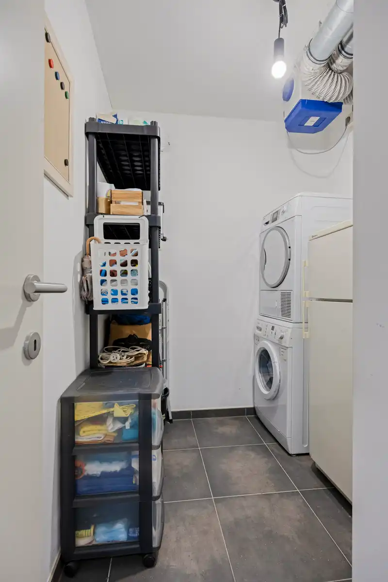 Energiezuinig appartement + autostaanplaats + kelder-berging foto 19