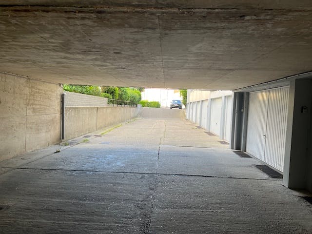 Ruim 3-slaapkamerappartement met terras en garagebox in hartje Genk foto 39