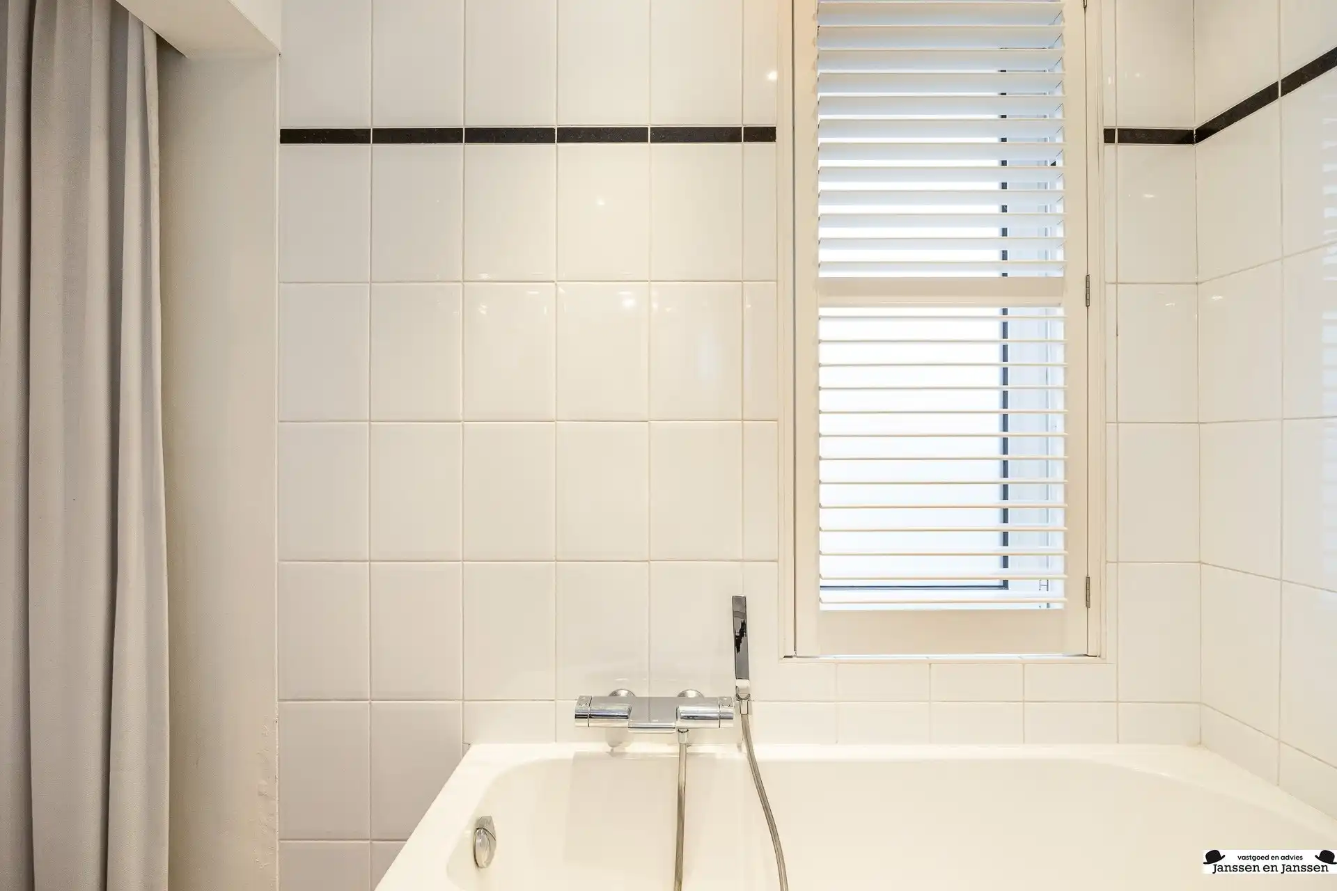 Charmante villa op toplocatie in hartje Ekeren foto 25