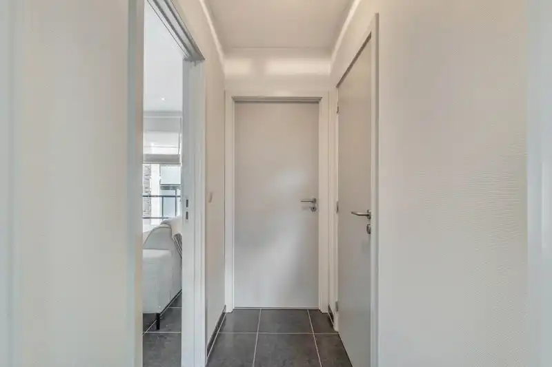 Zeer rustig en energiezuinig appartement met autostaanplaats en berging foto 17