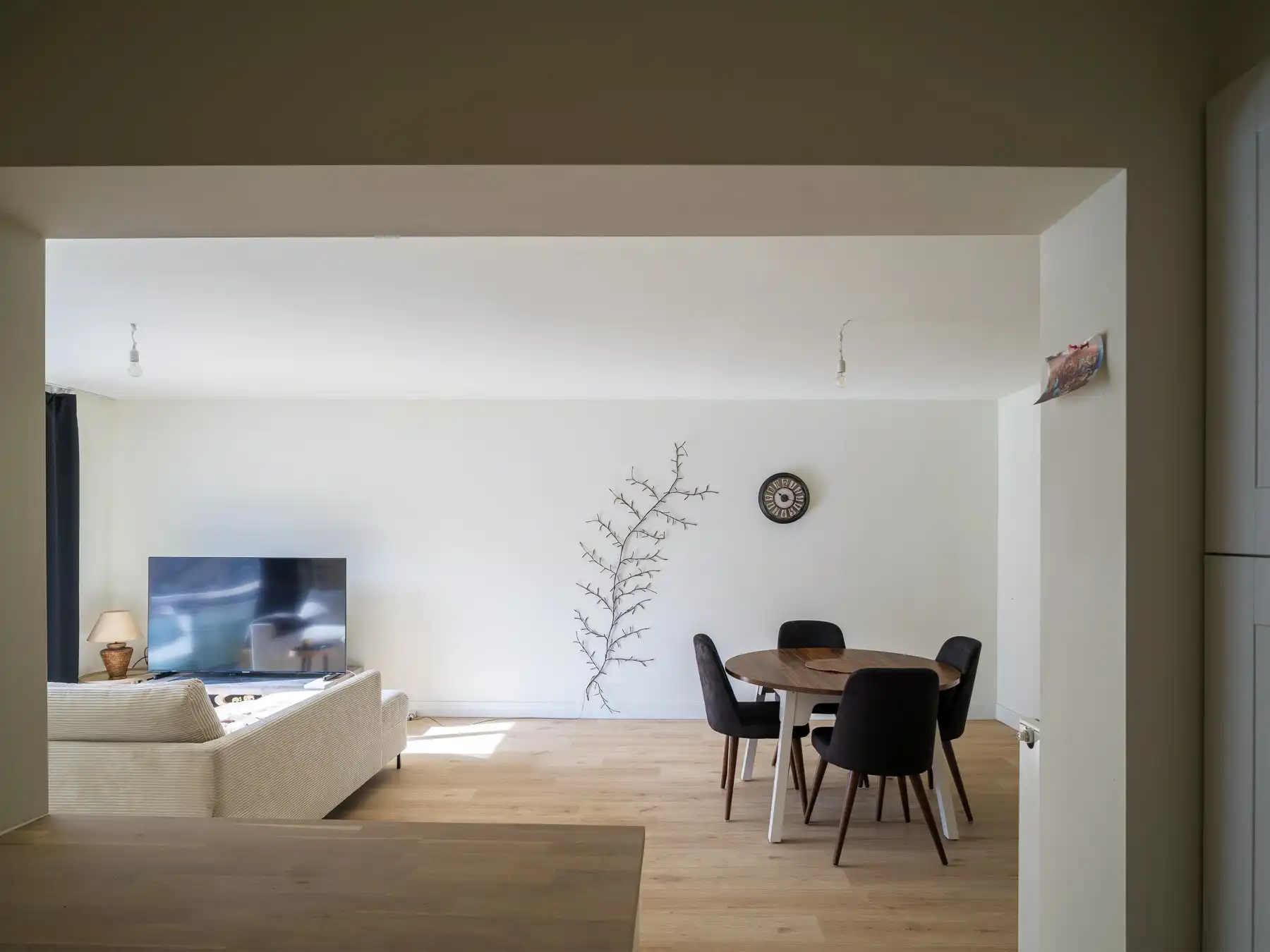 Instapklaar appartement met EPC A + garage foto {{pictureIndex}}