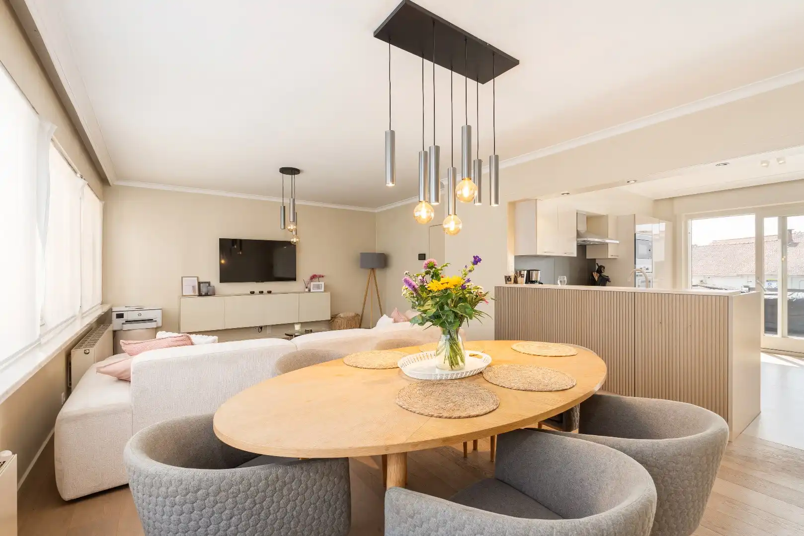 Luxe duplex appartement met 3 slaapkamers en 1 badkamer in Geluwe foto 3