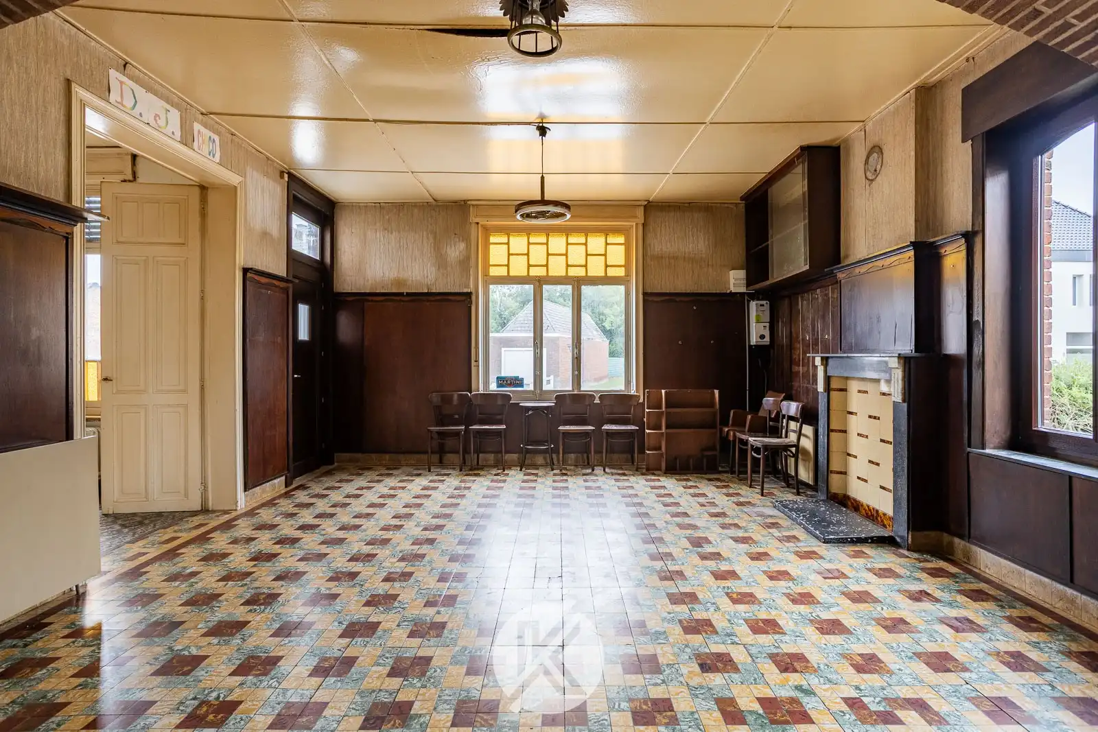 Uniek renovatieproject met ruimte en karakter foto 5