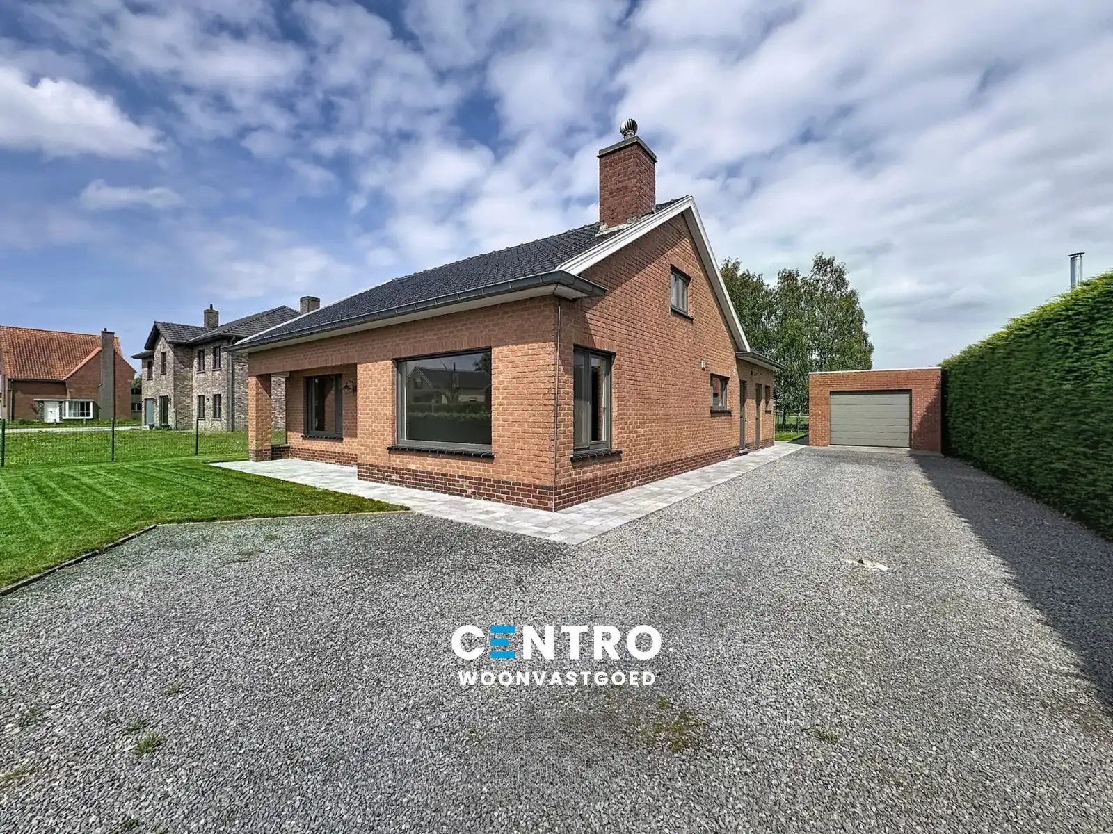 Instapklare woning met alle COMFORT te Maldegem! foto {{pictureIndex}}