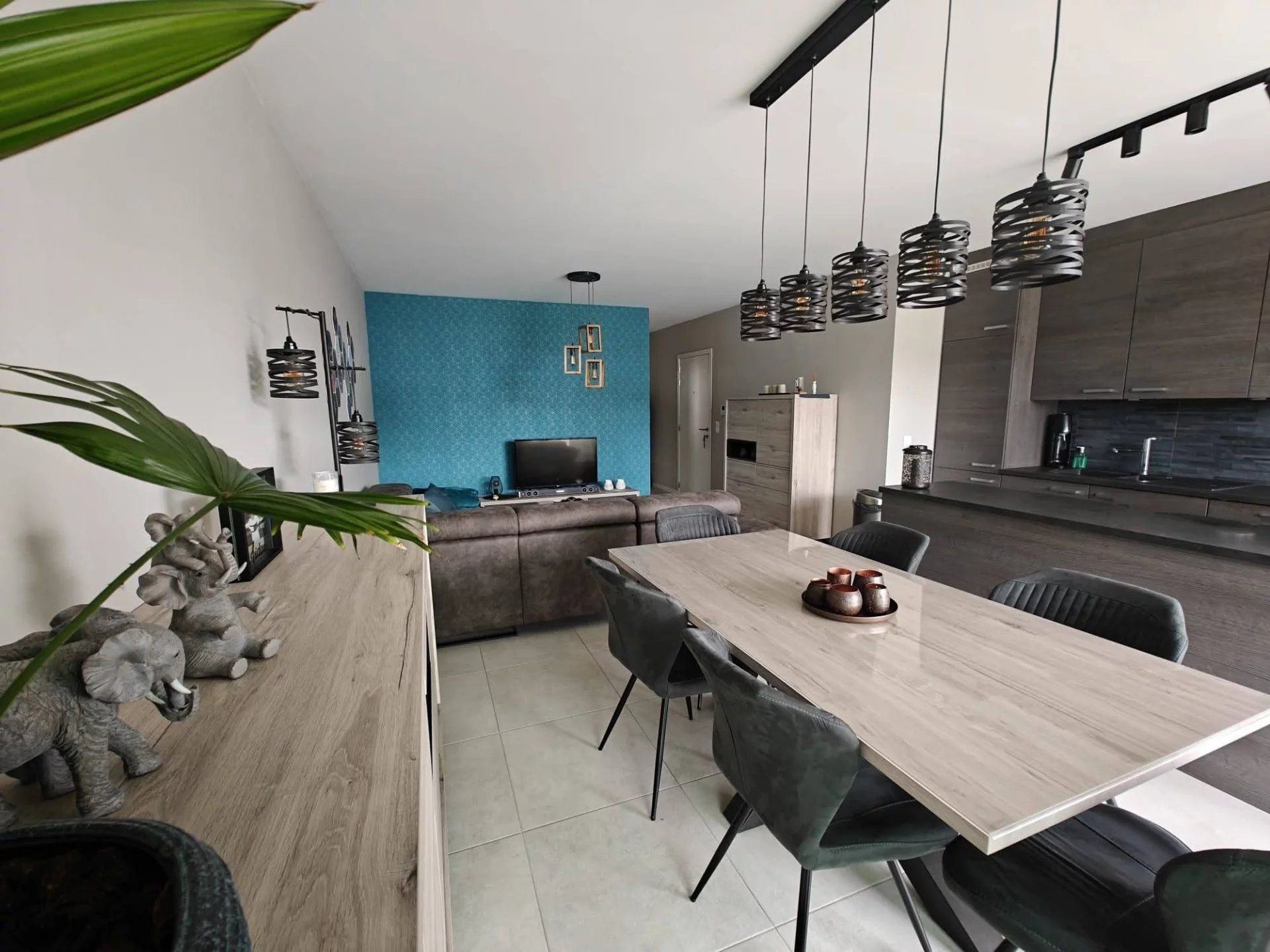 Modern appartement met 2 slaapkamers en ondergrondse staanplaats te koop in Wommelgem (2021) foto 2