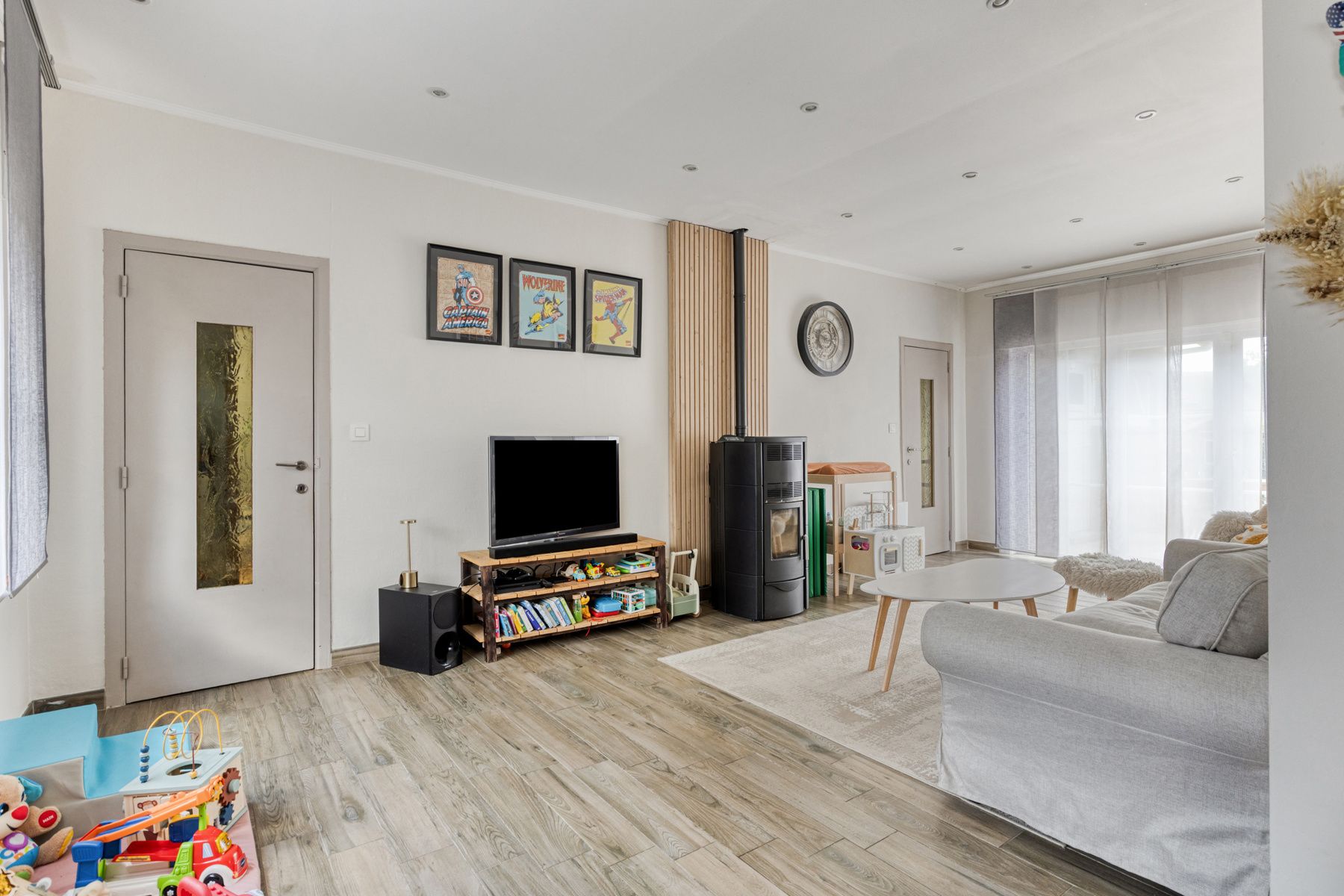 Villa met 3 slaapkamers en bureau foto 5