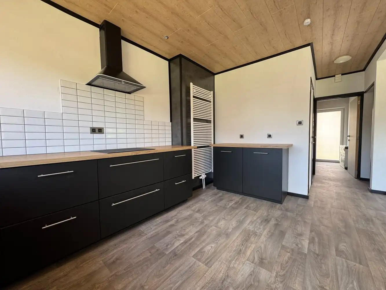 Ruime en lichtrijke vrijstaande woning foto 7