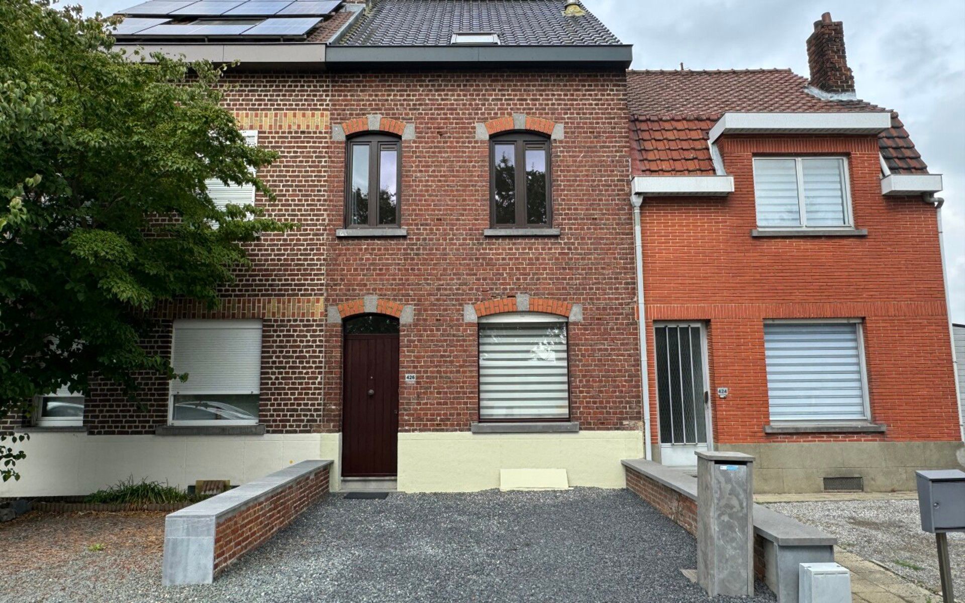 Vernieuwde woning met 2 kamers en inrichtbare zolder foto 2