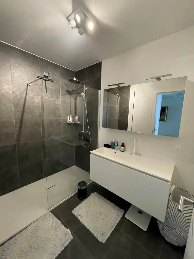 Appartement met 2 slpk en garage foto 10