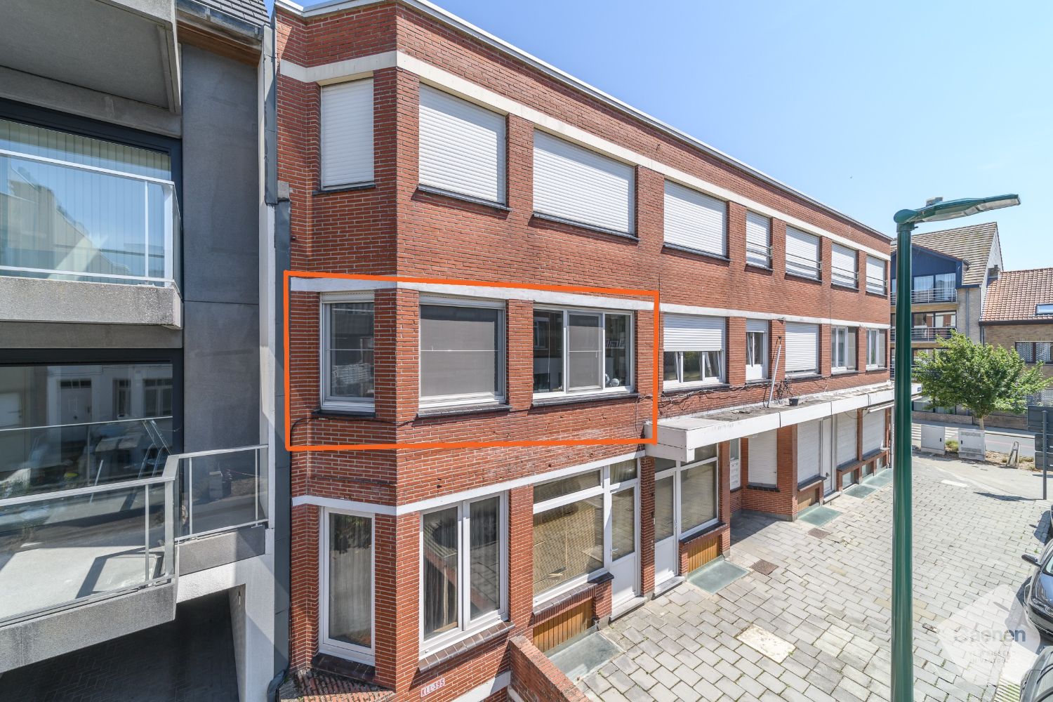 Gemeubeld, gezellig en modern 1-slaapkamerappartement in het hart van De Panne foto 11