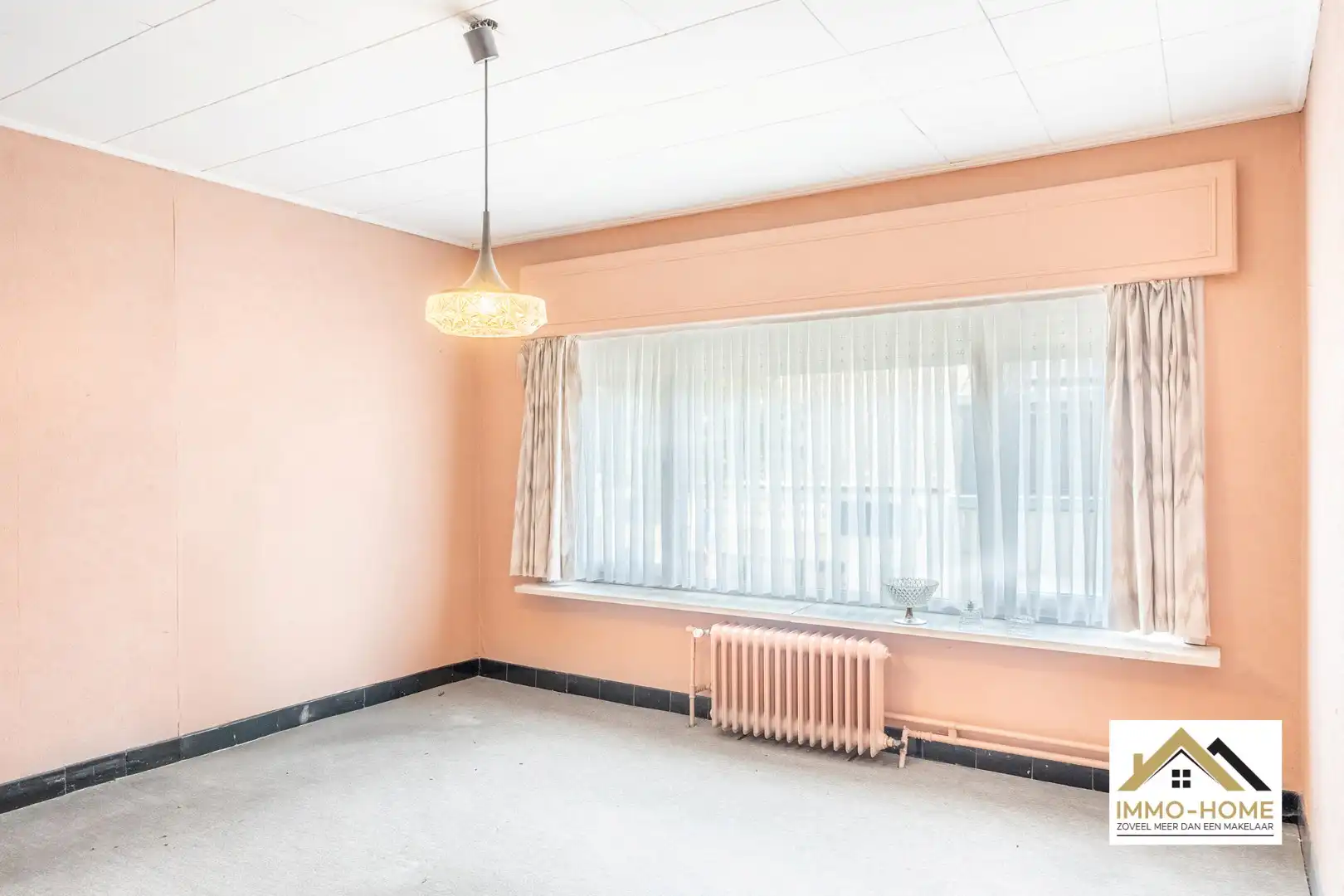 Te renoveren woning met garage centrum Beervelde!  foto 26